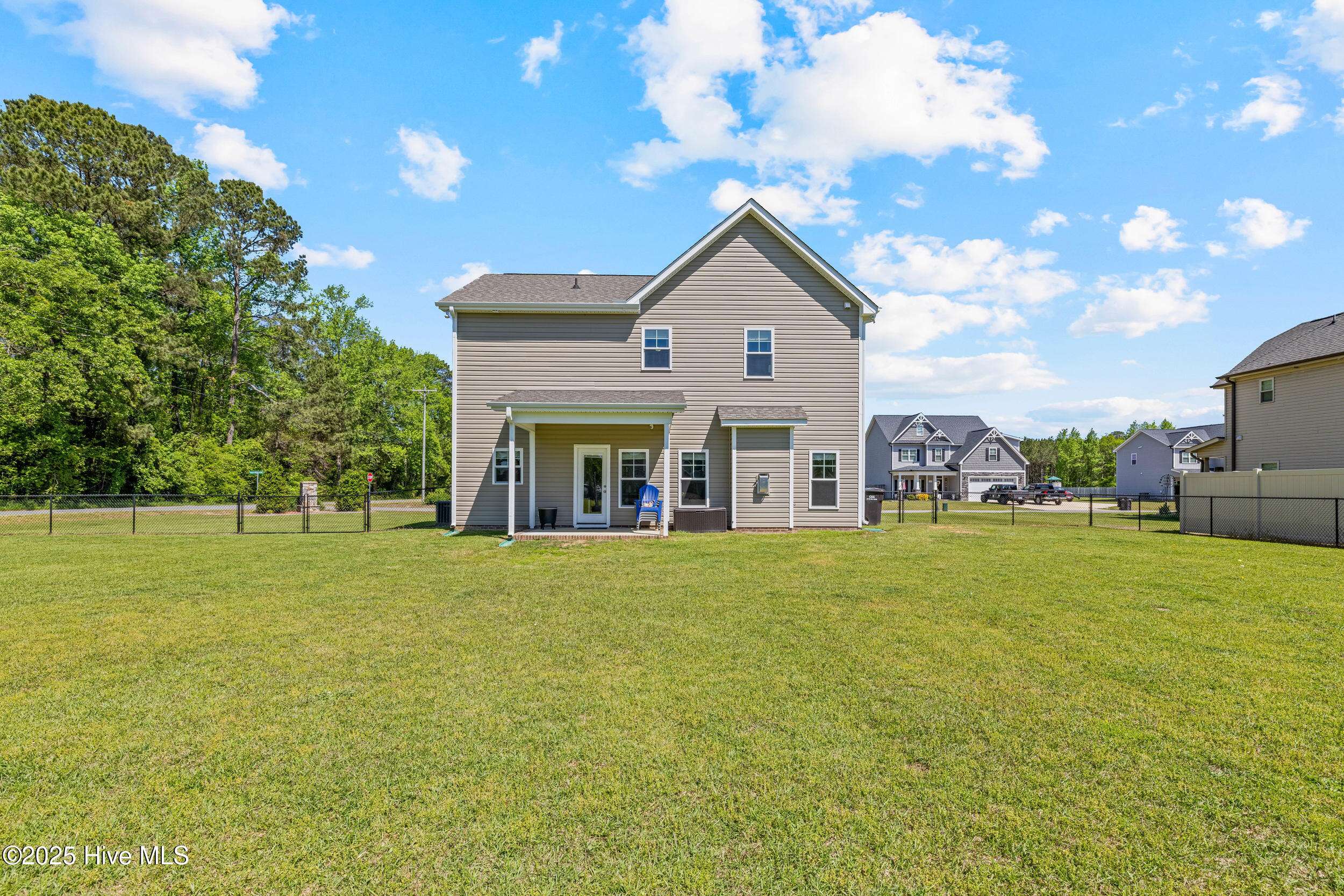 Pikeville, NC 27863,100 Weatherstone CT