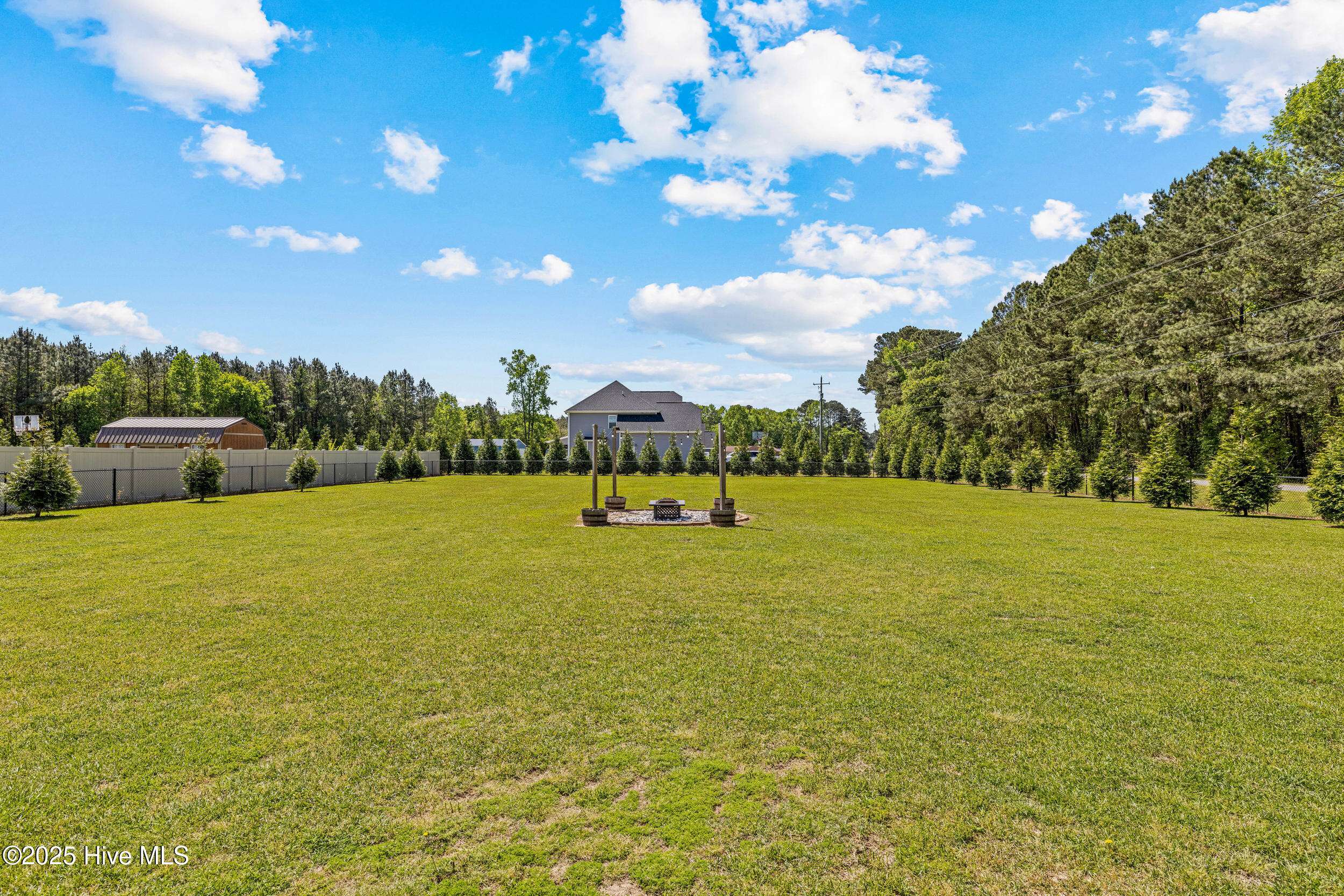 Pikeville, NC 27863,100 Weatherstone CT