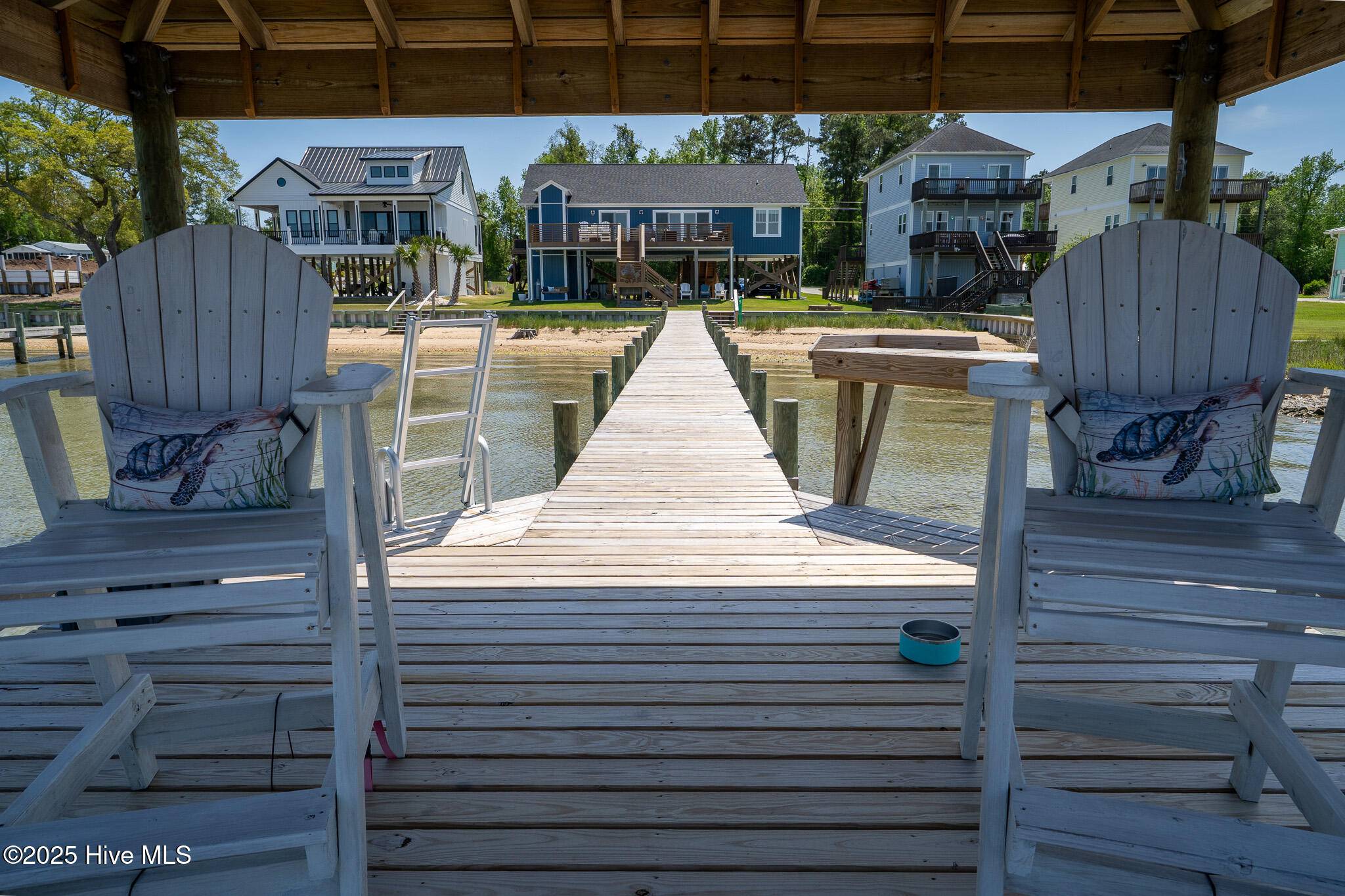 Sneads Ferry, NC 28460,179 Hall Point RD