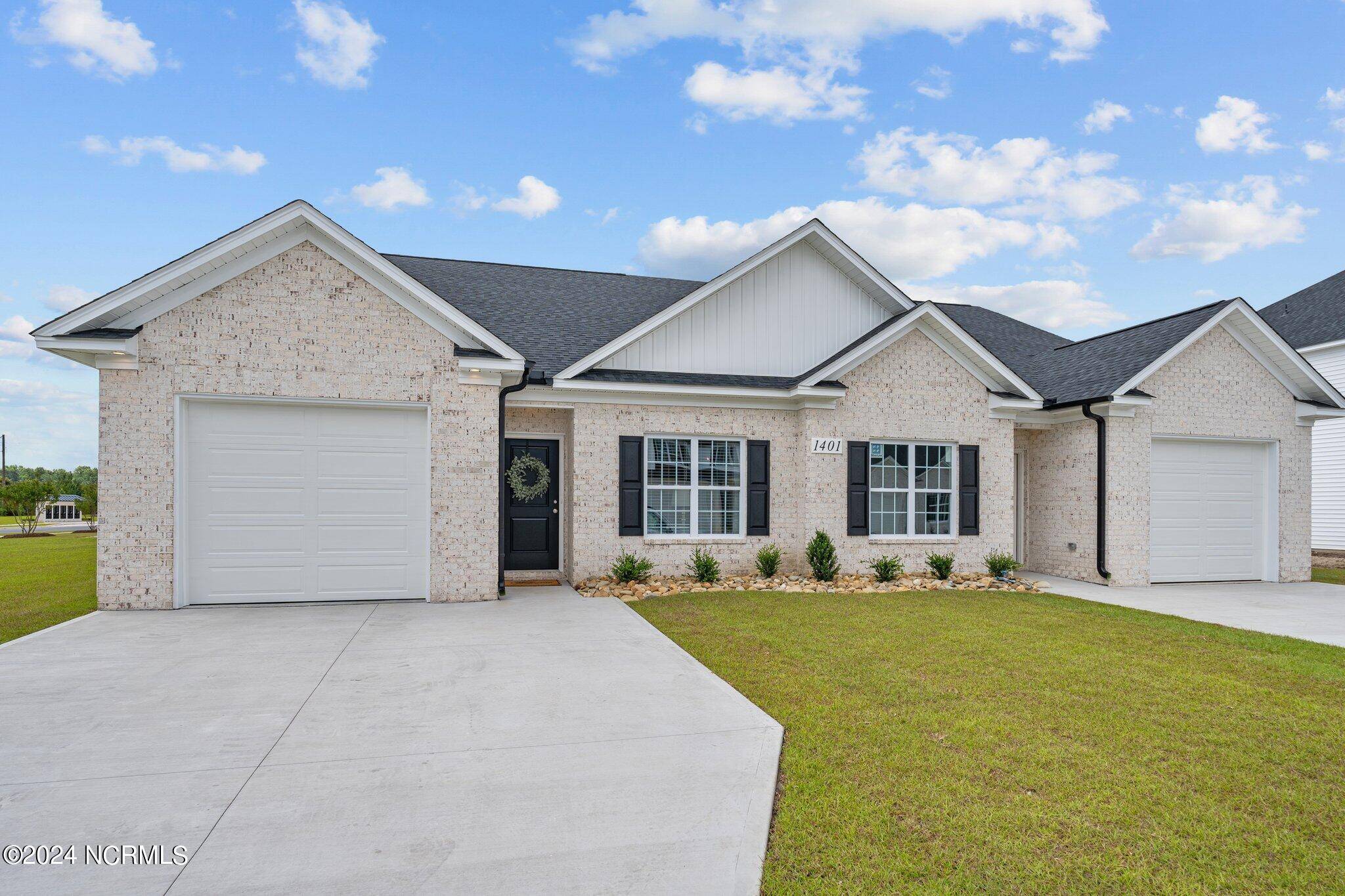 Greenville, NC 27834,2100 Dartford DR #B