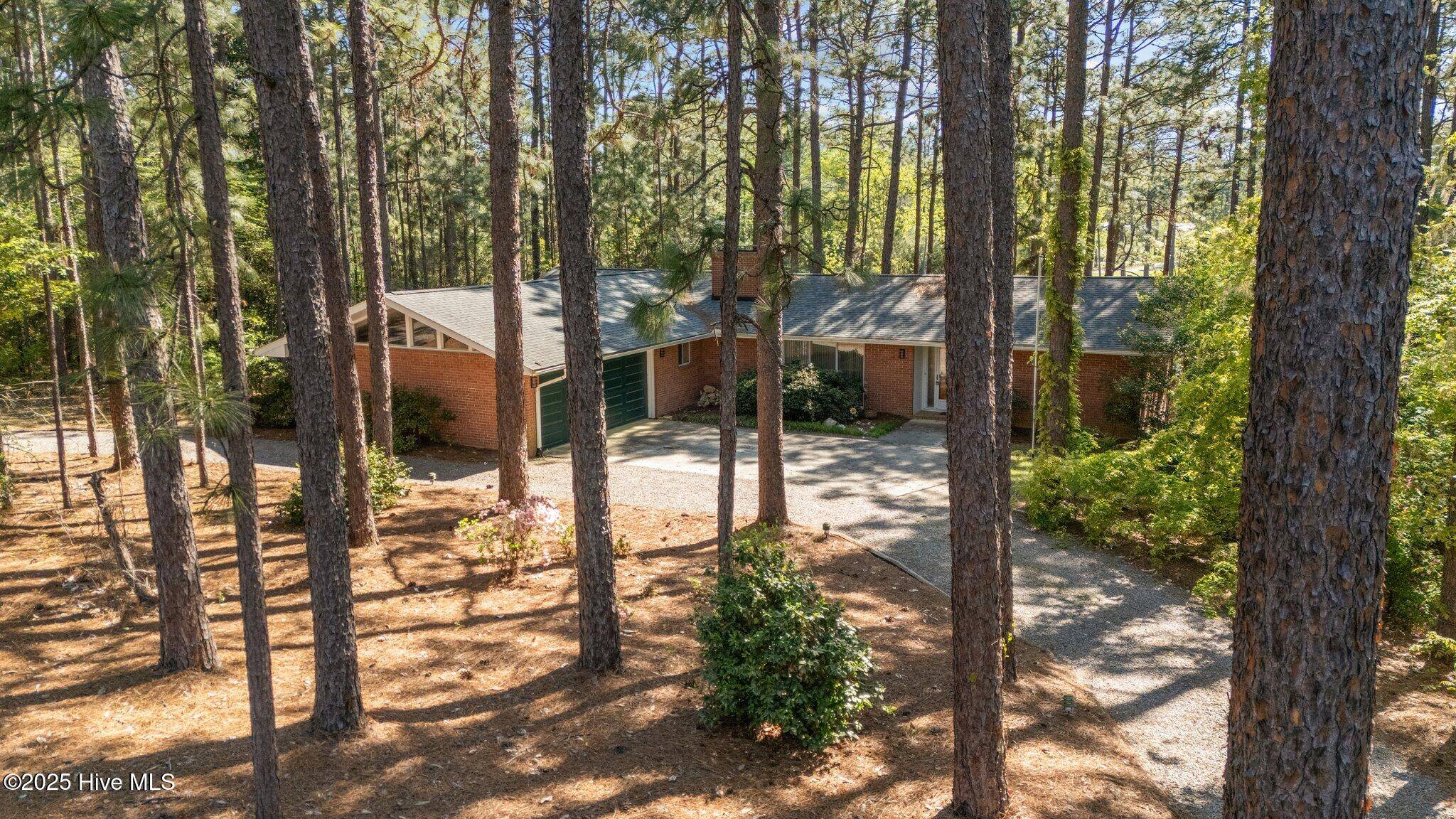 Aberdeen, NC 28315,805 Paul Mccain RD