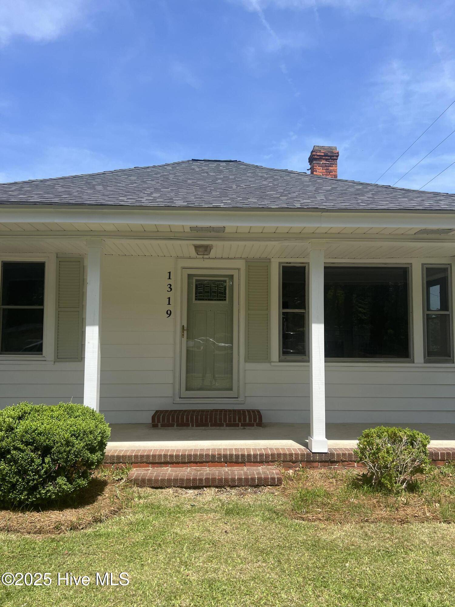 Greenville, NC 27858,1319 E 14th ST