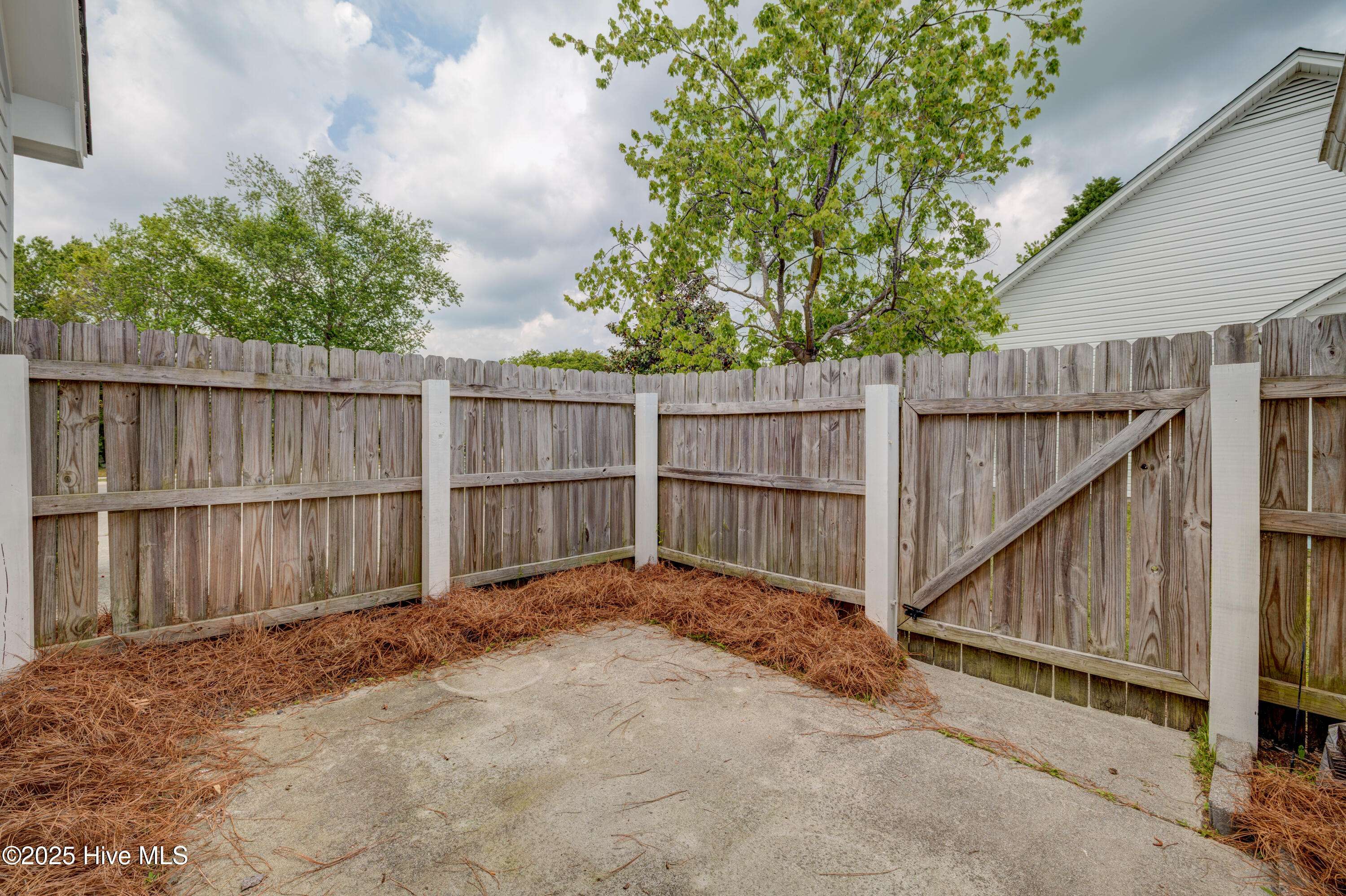 Wilmington, NC 28411,2210 Splitbrook CT
