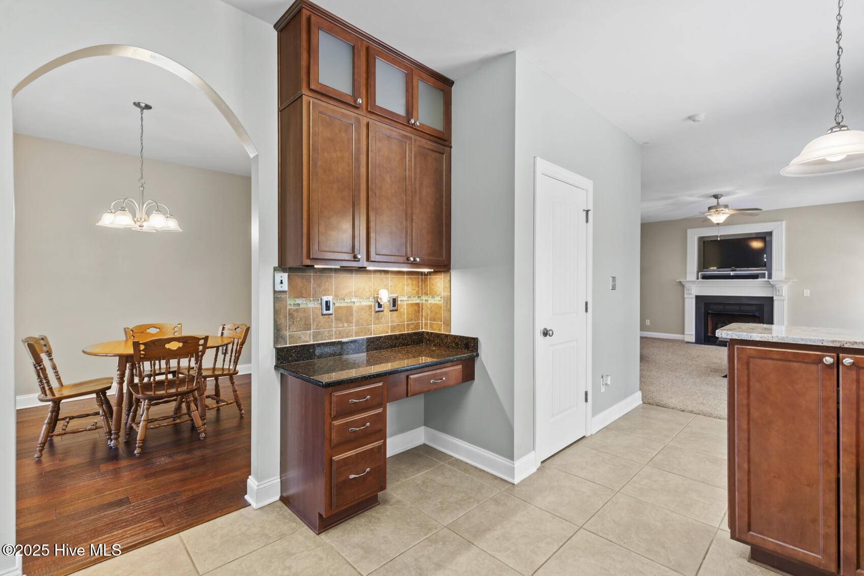 Hubert, NC 28539,506 Newhan CT