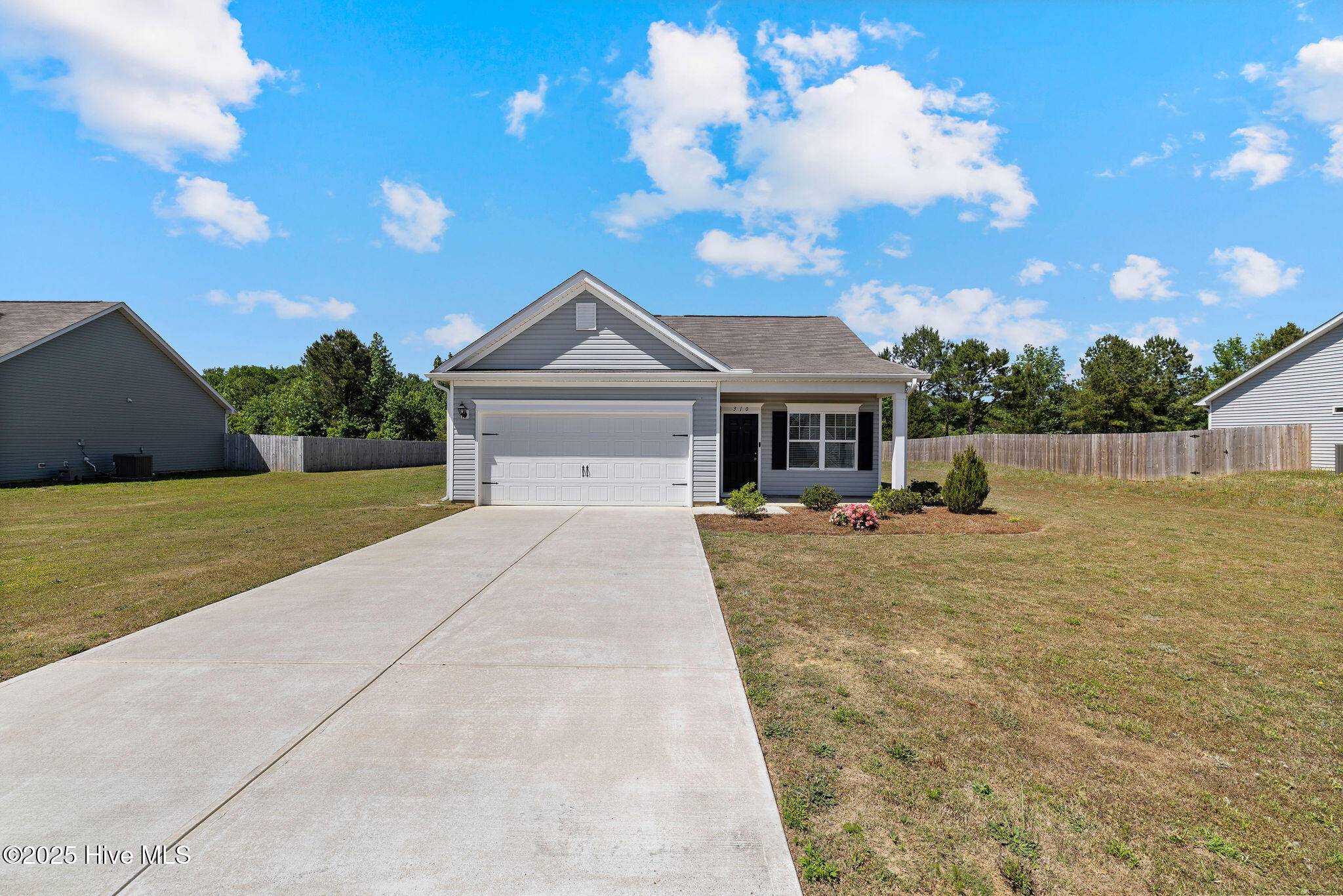 Pikeville, NC 27863,310 Settlers Pointe DR