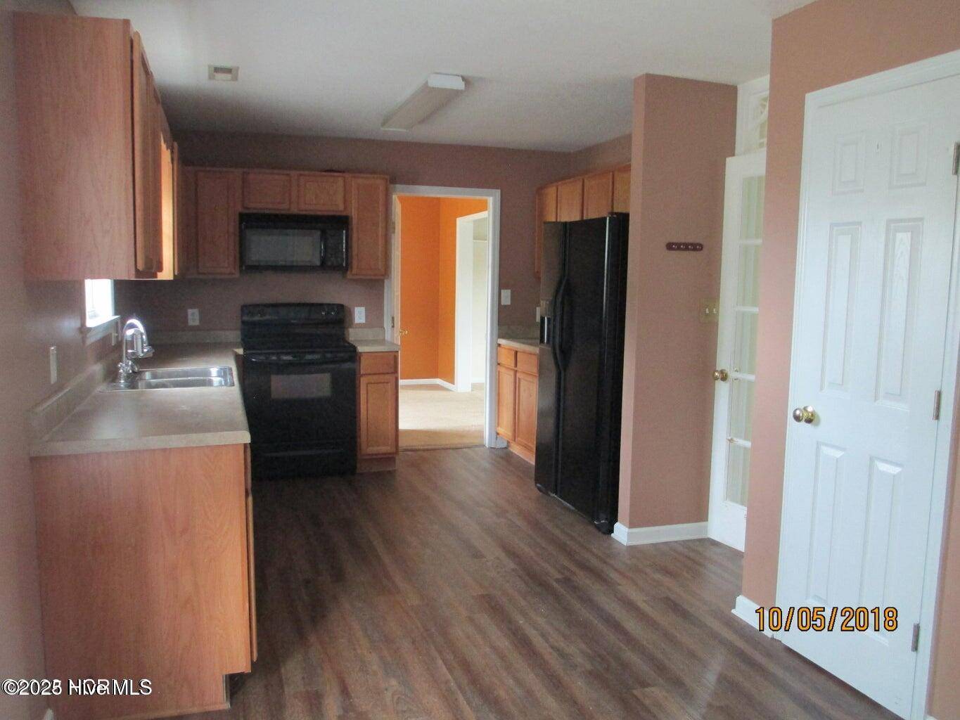 Jacksonville, NC 28546,102 White Stone CT
