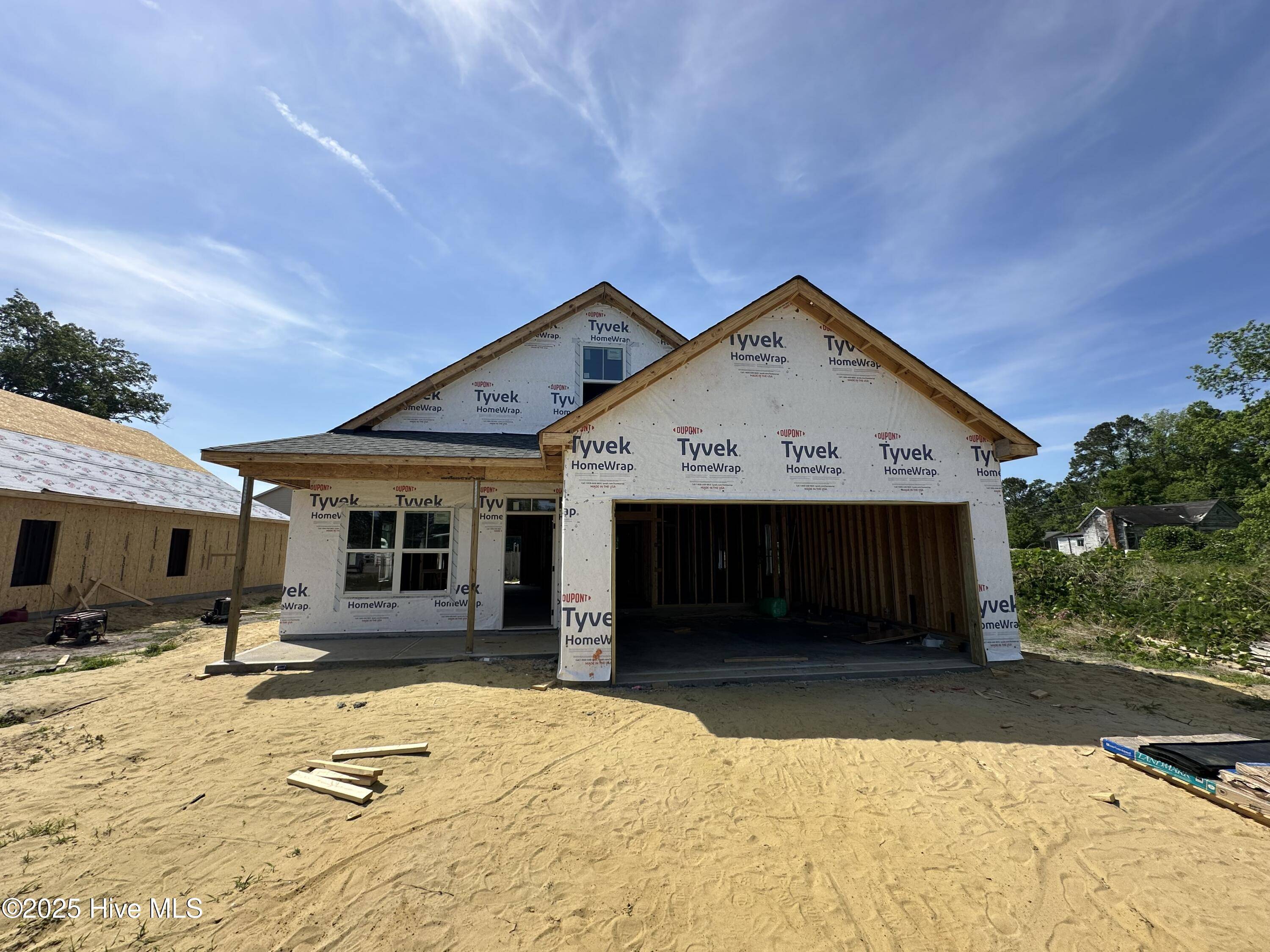Burgaw, NC 28425,305 W Satchwell ST