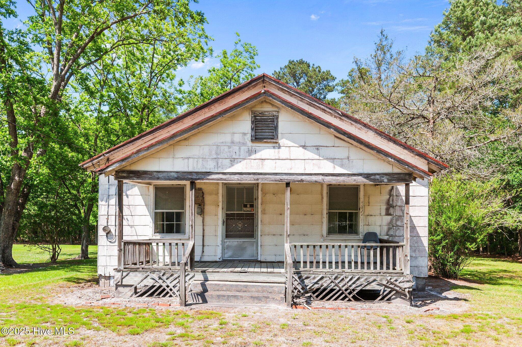 Vanceboro, NC 28586,27 Cc RD