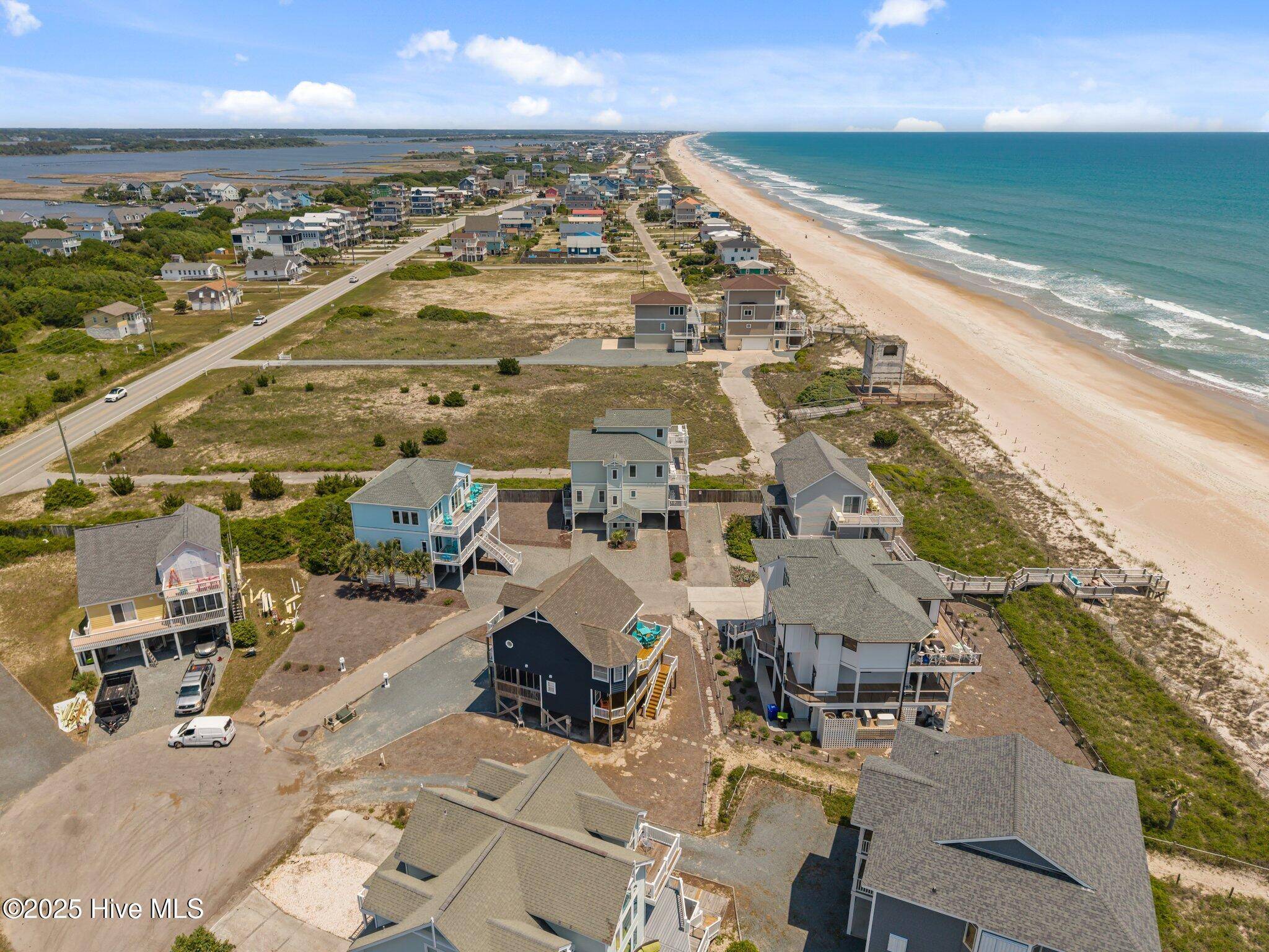 North Topsail Beach, NC 28460,130 N Permuda Wynd DR