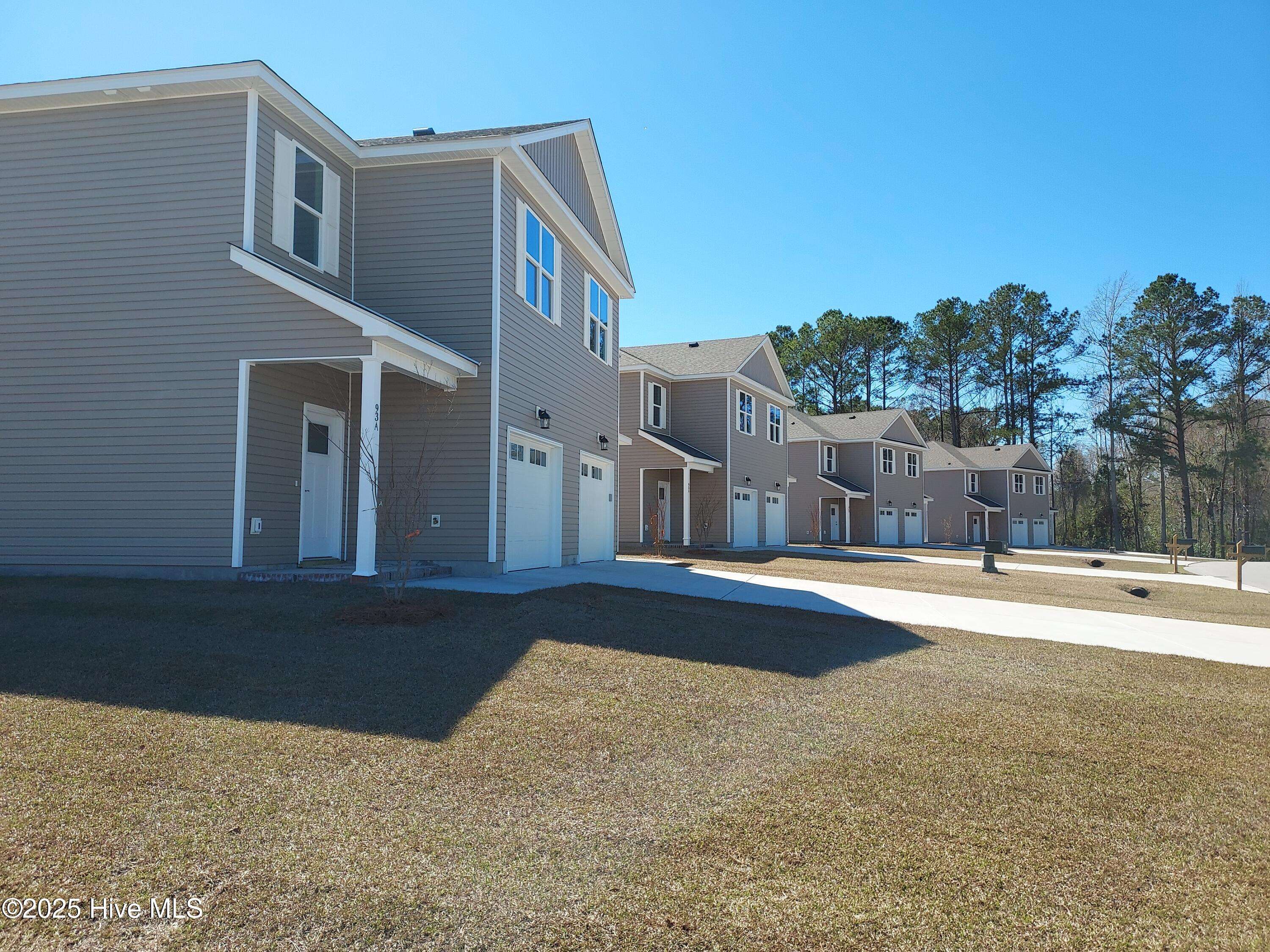 Swansboro, NC 28584,99 Hadnot DR #B