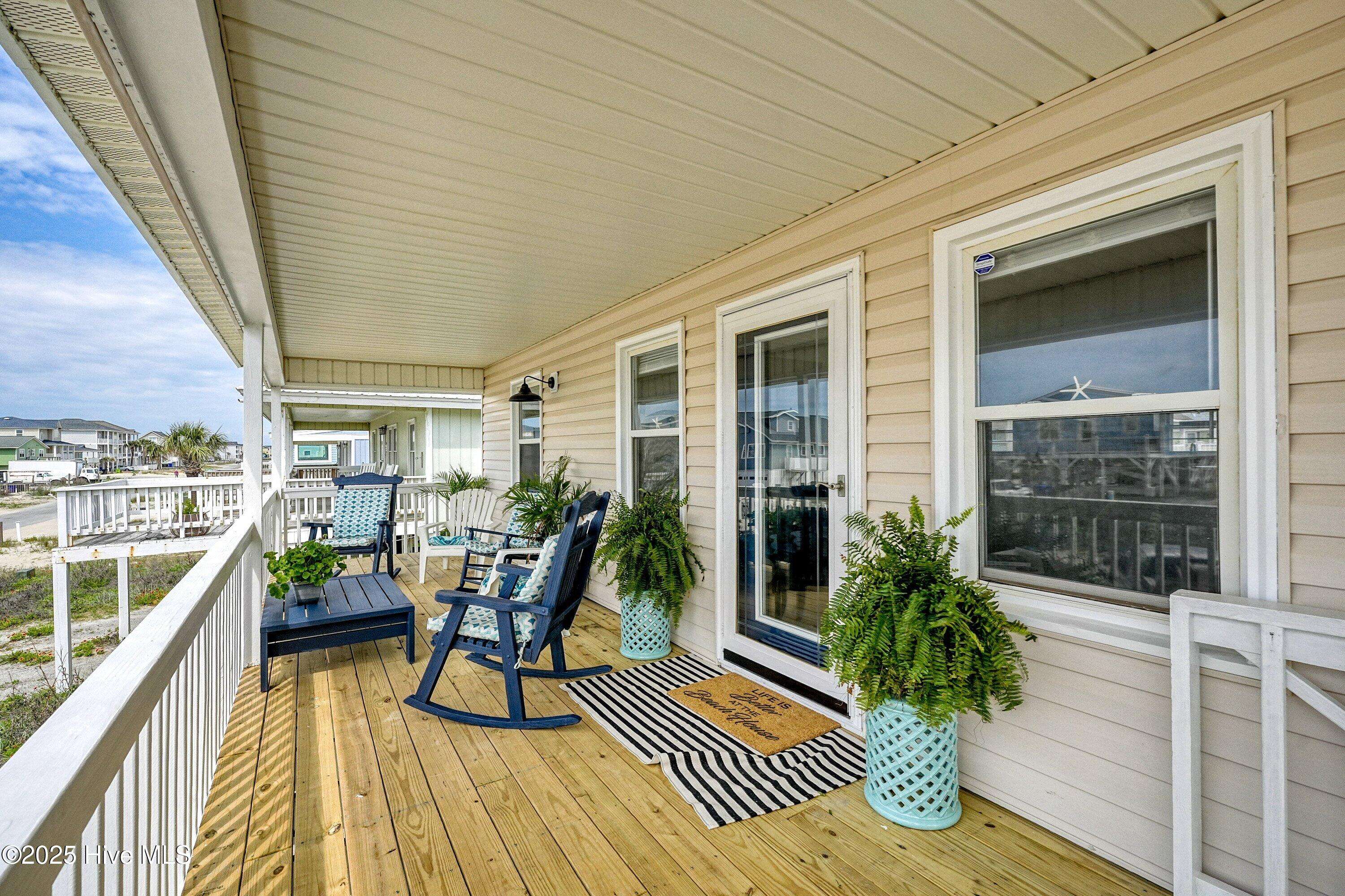 Ocean Isle Beach, NC 28469,461 E 3rd ST