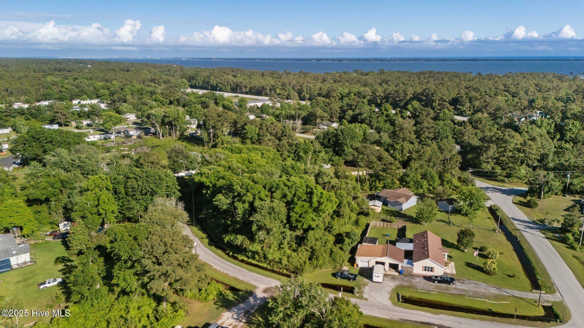 Newport, NC 28570,122 Oriental CT