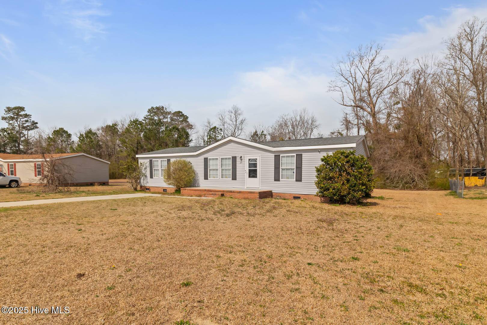 Jacksonville, NC 28540,129 Magnolia Gardens DR