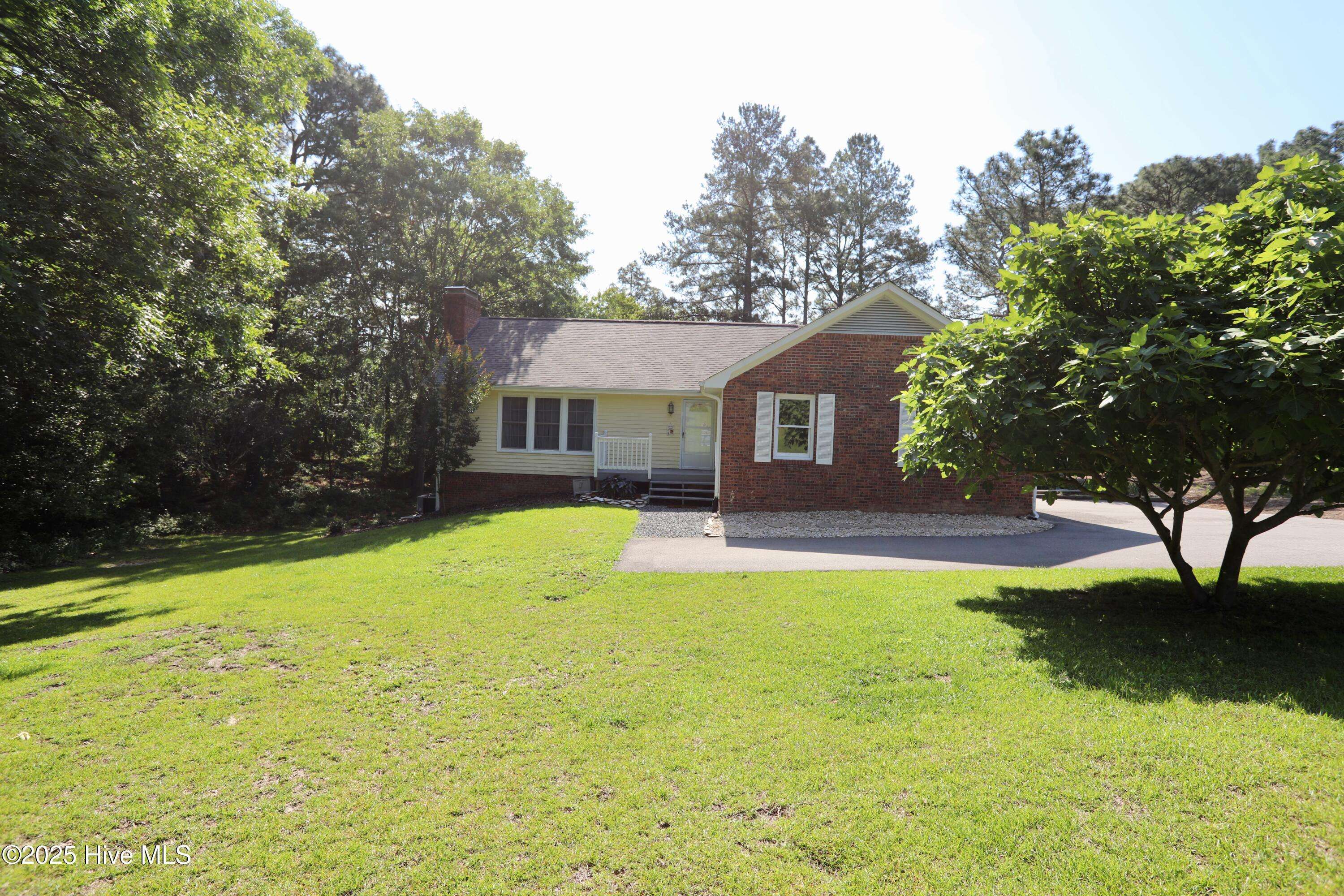 West End, NC 27376,167 Devonshire AVE W