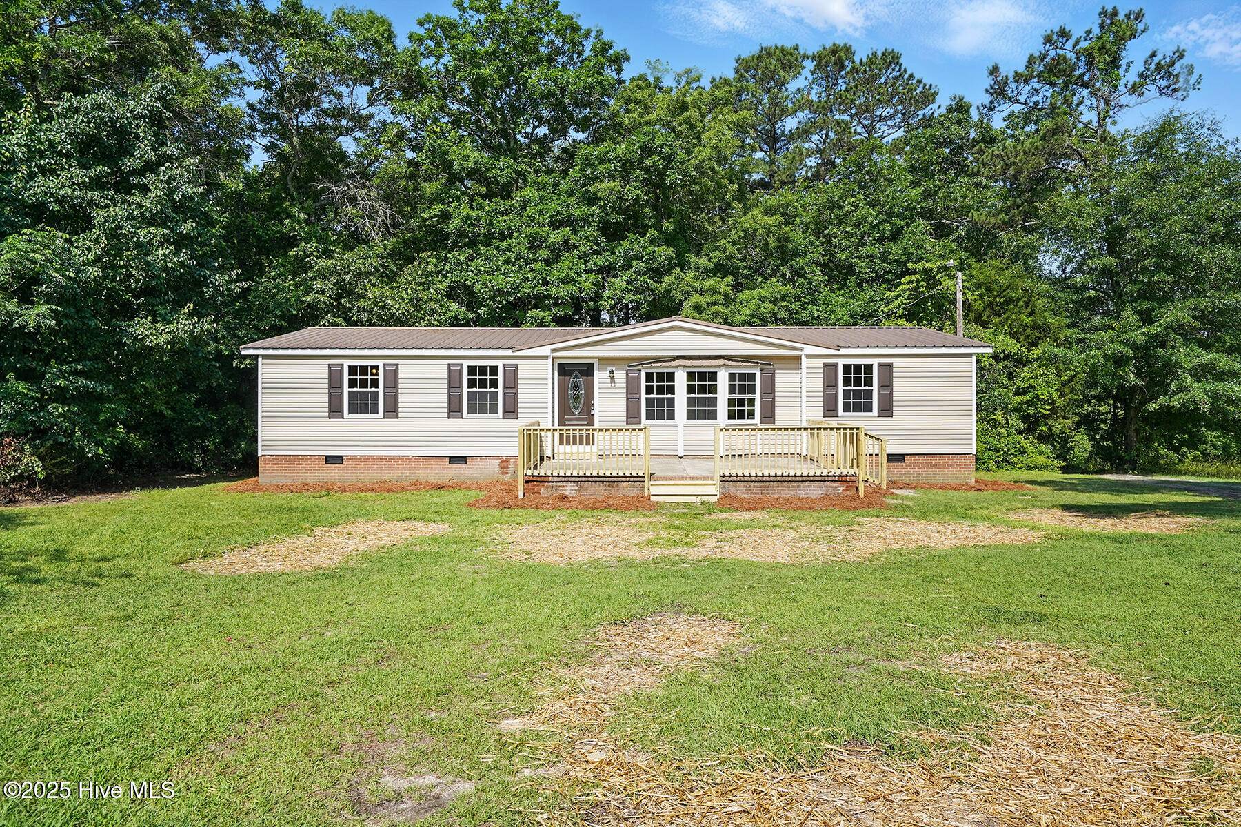 Cameron, NC 28326,1392 L Cooper RD