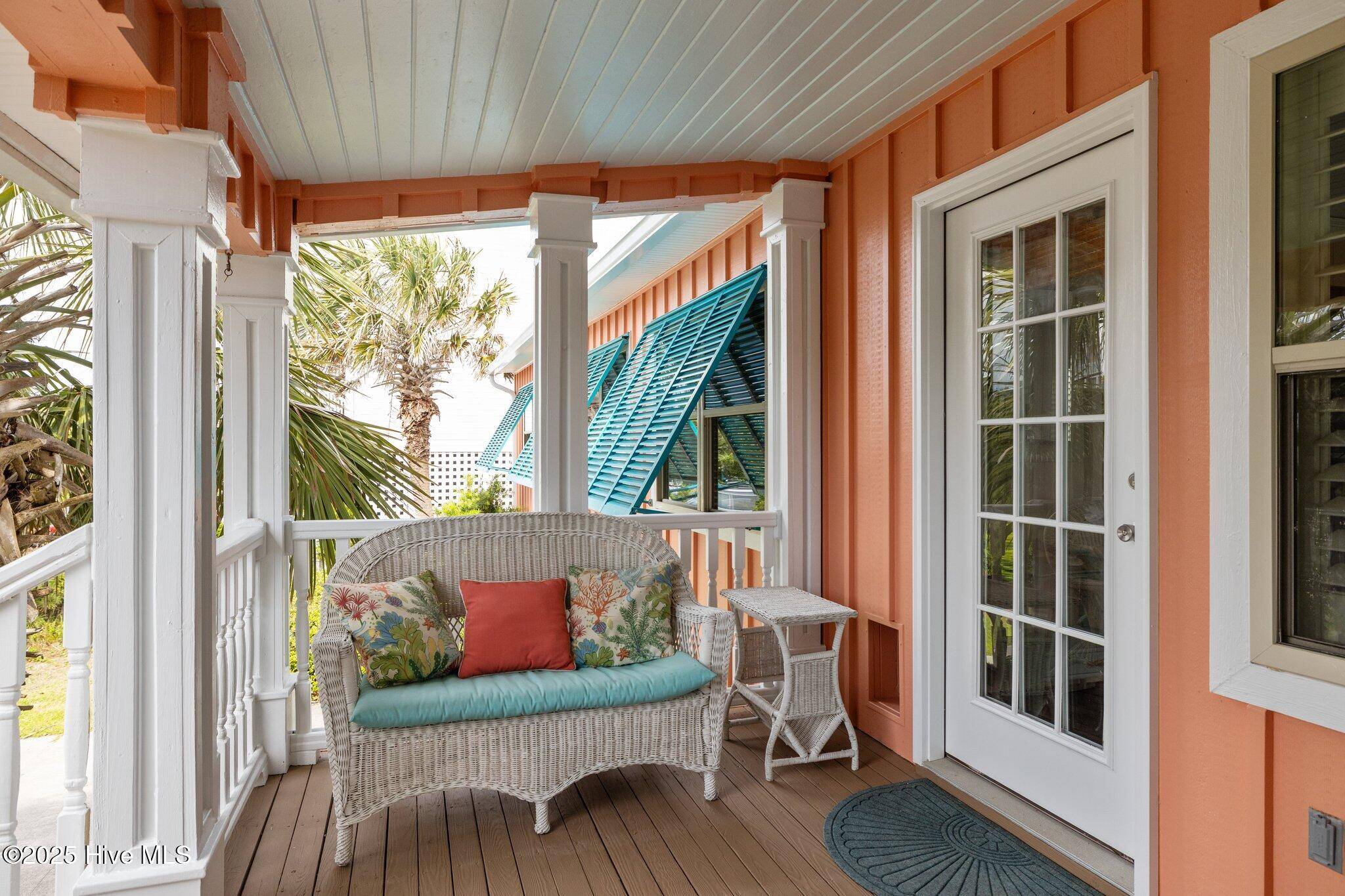 Emerald Isle, NC 28594,5709 Ocean DR