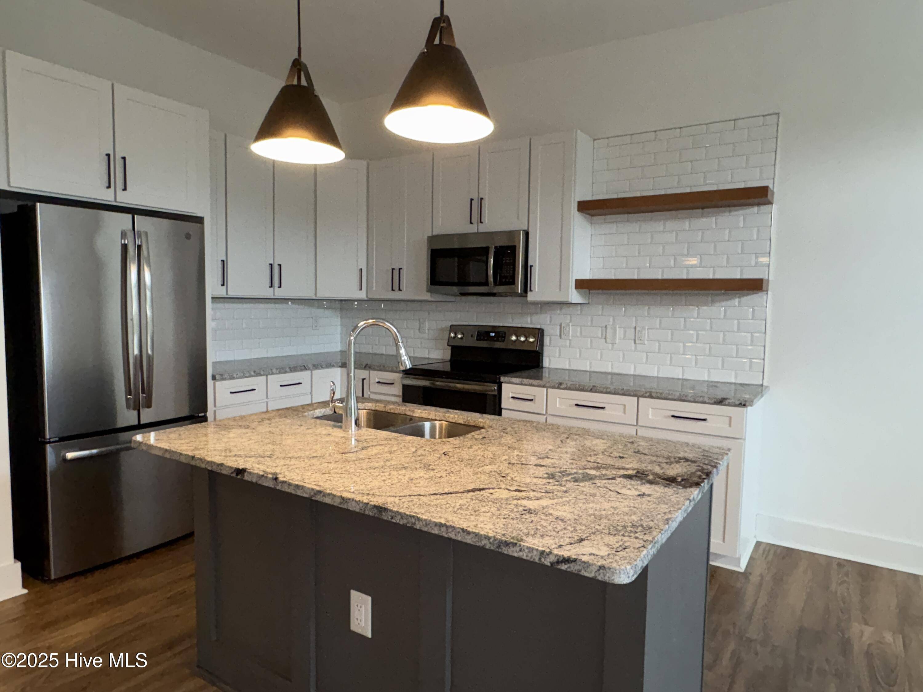 Wilmington, NC 28412,204 Arcadian ROW #303