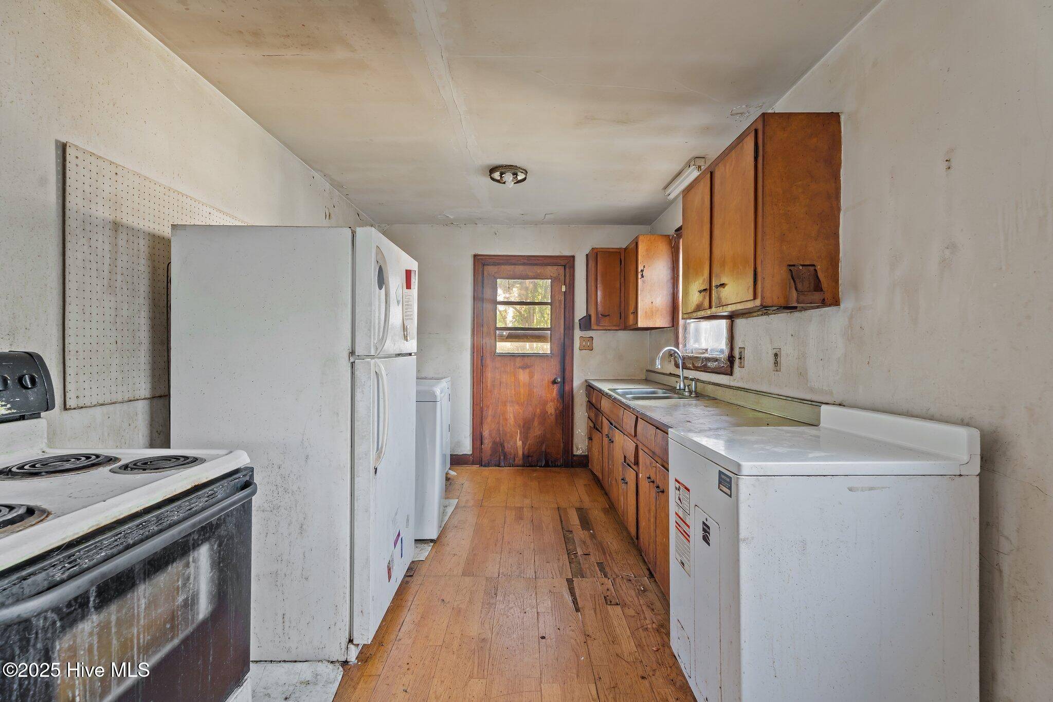 Wilson, NC 27893,902 Meadow ST S