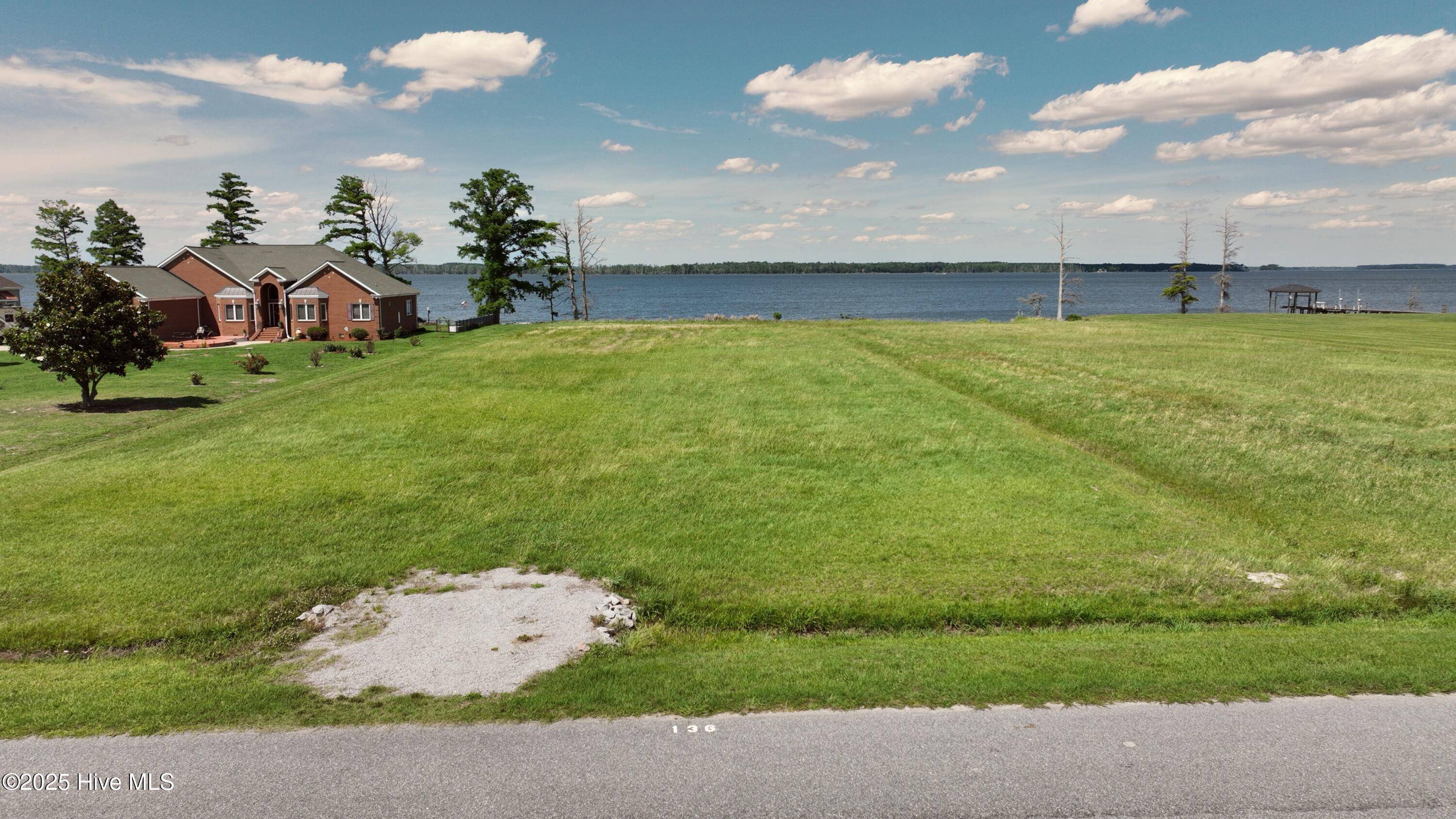 Hertford, NC 27944,137 Royal Tern WAY