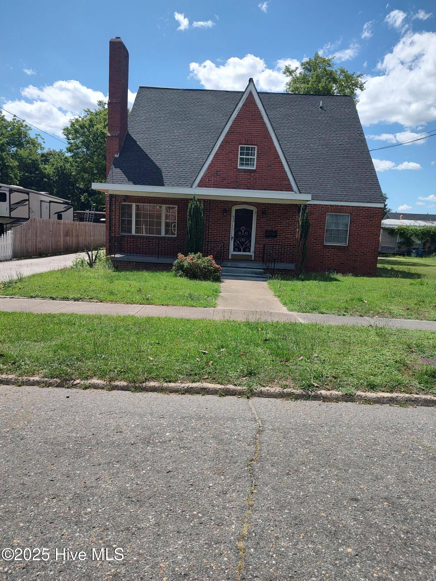 Goldsboro, NC 27530,403 S William ST