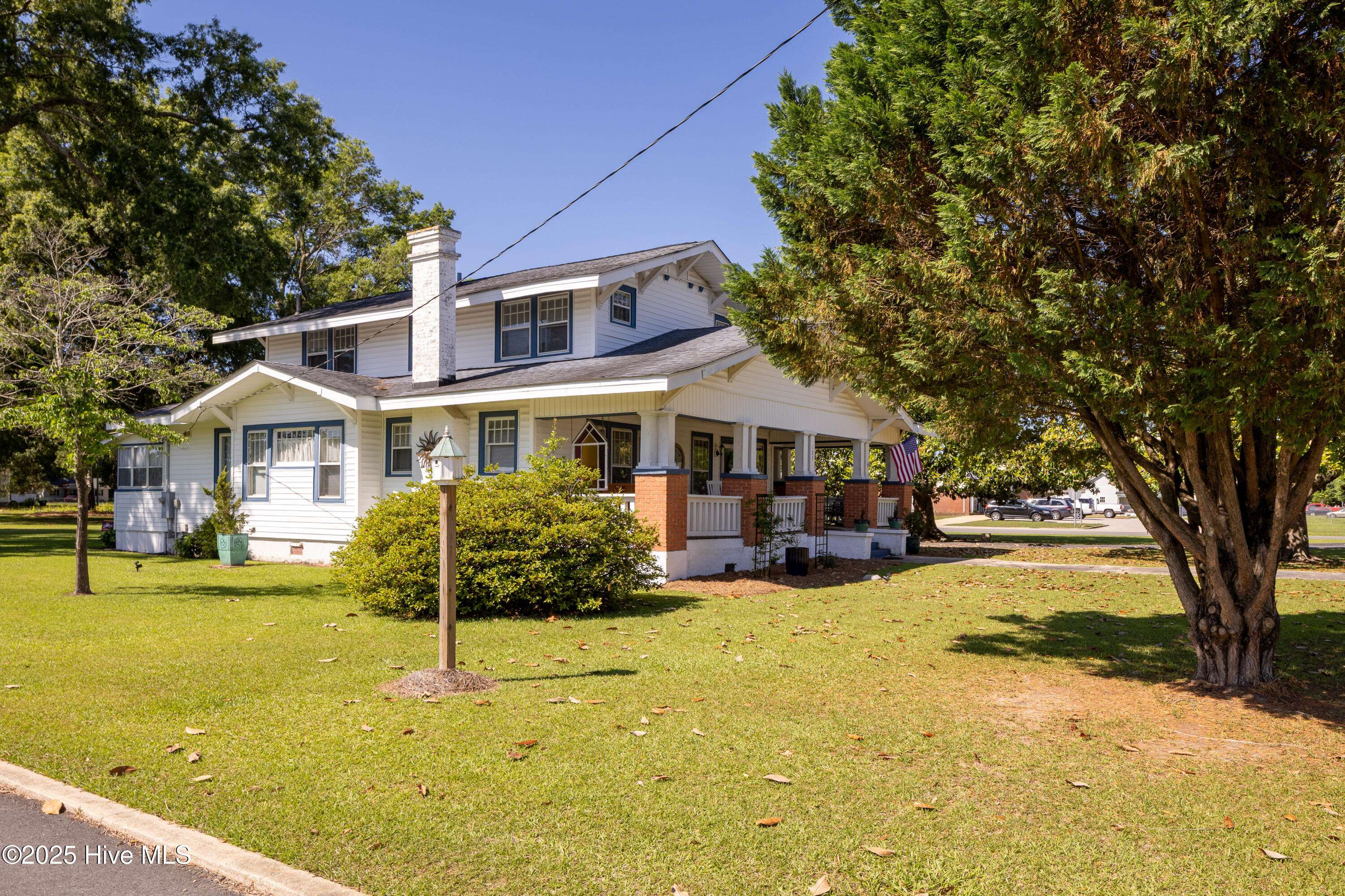 Roseboro, NC 28382,103 W Pleasant ST
