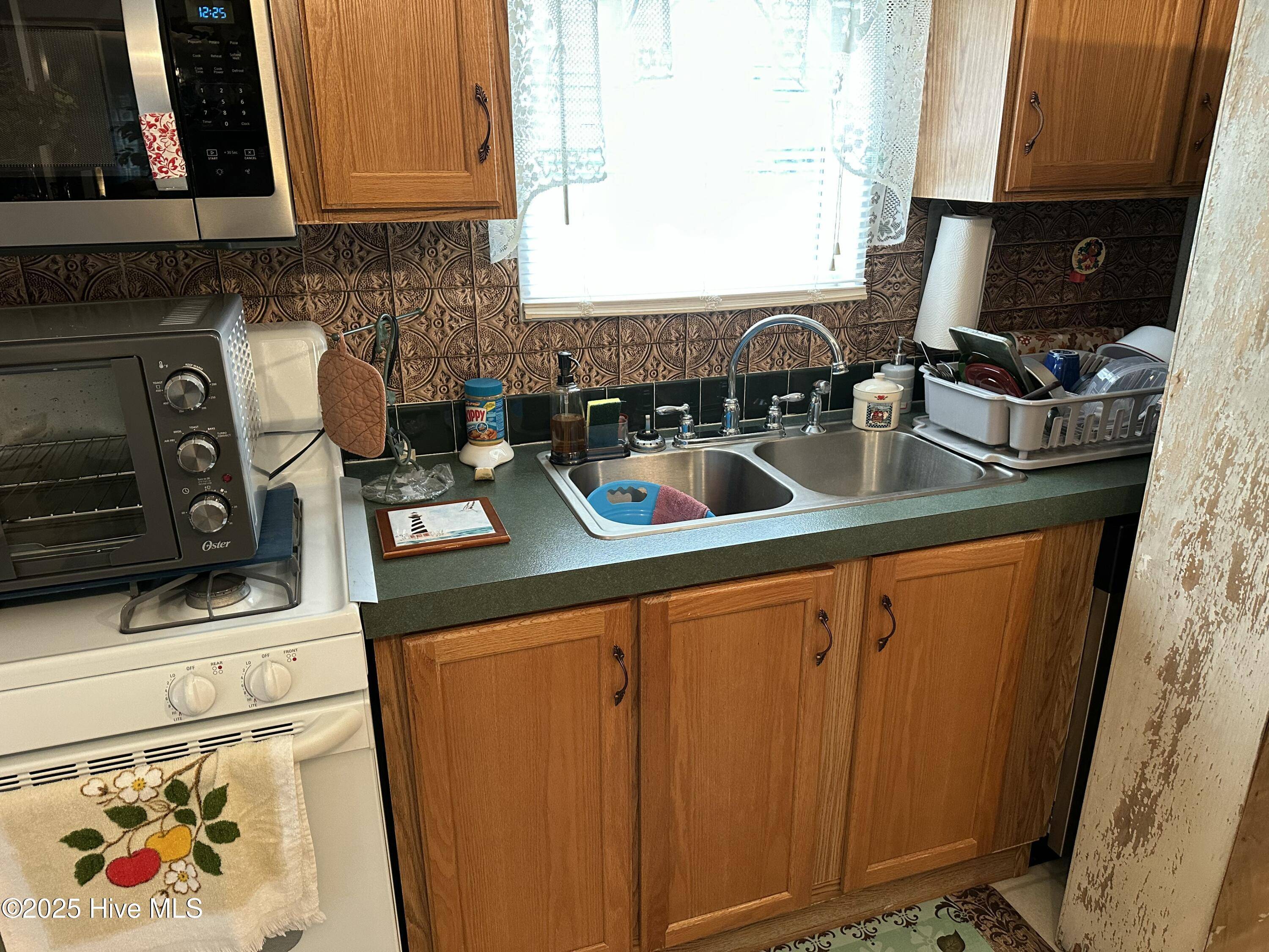 Hertford, NC 27944,119 Comanche TRL