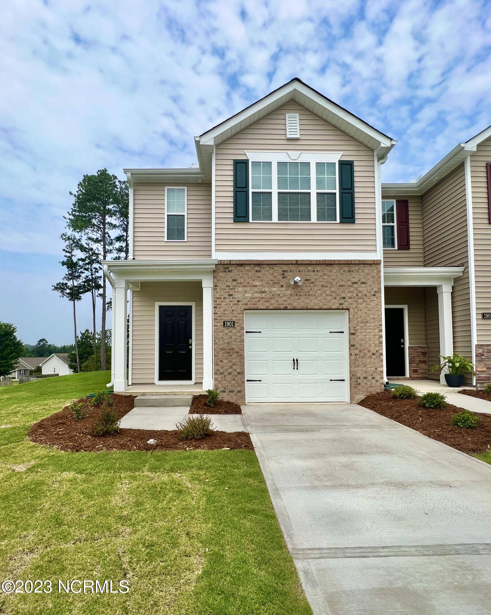 Carthage, NC 28327,1901 Gracie LN