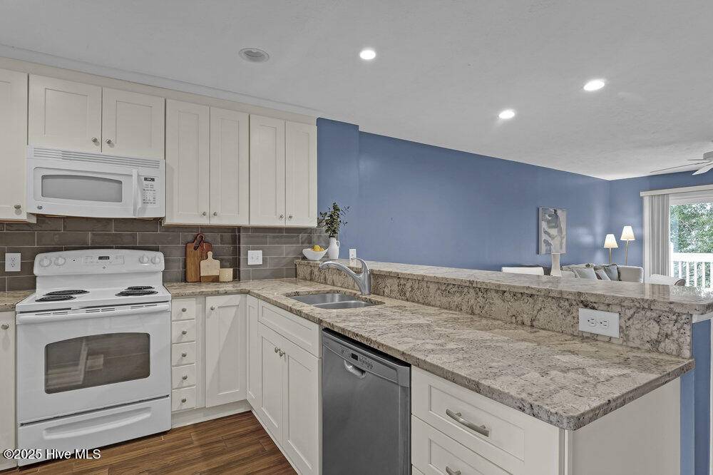 Kure Beach, NC 28449,2403 Surfrider CIR