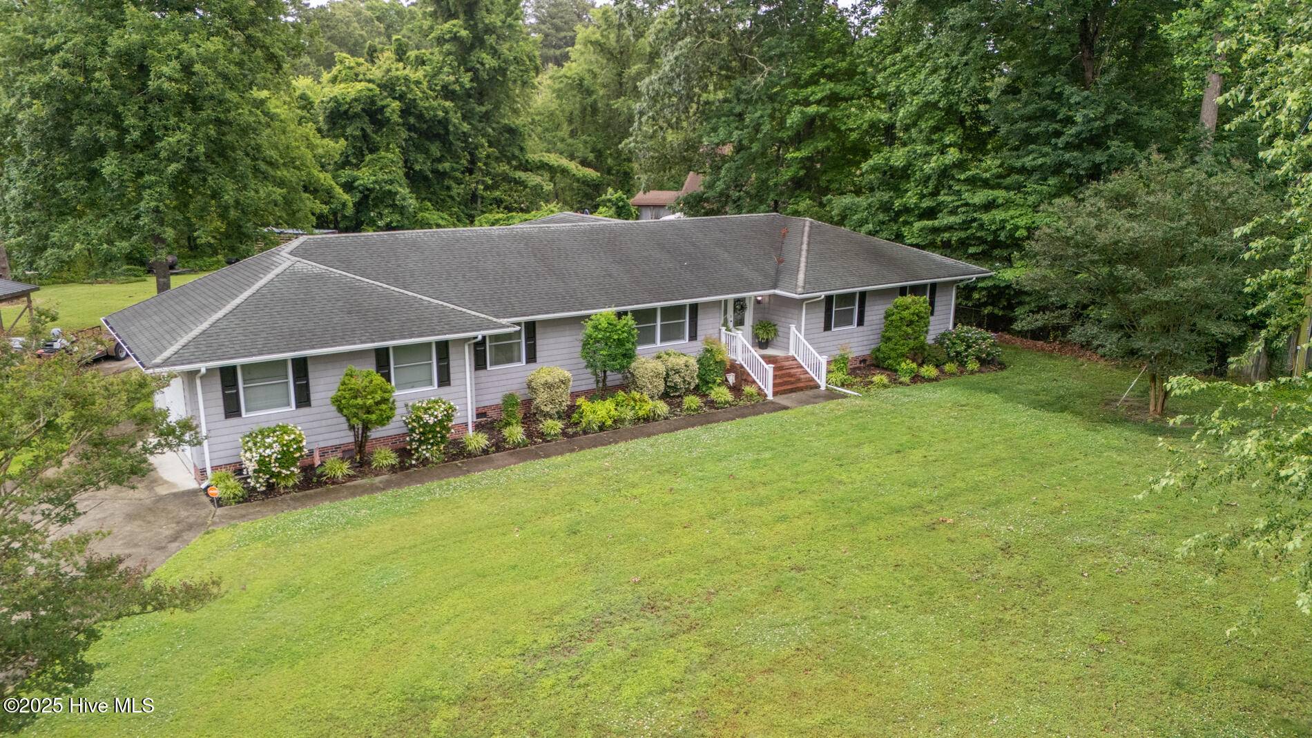 Moyock, NC 27958,103 Meiggs DR