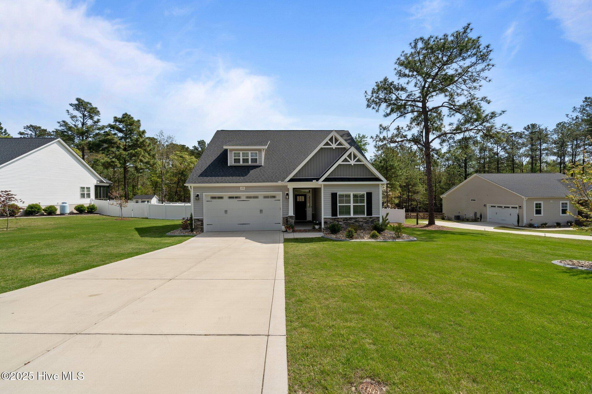Carthage, NC 28327,109 Country Ridge LN