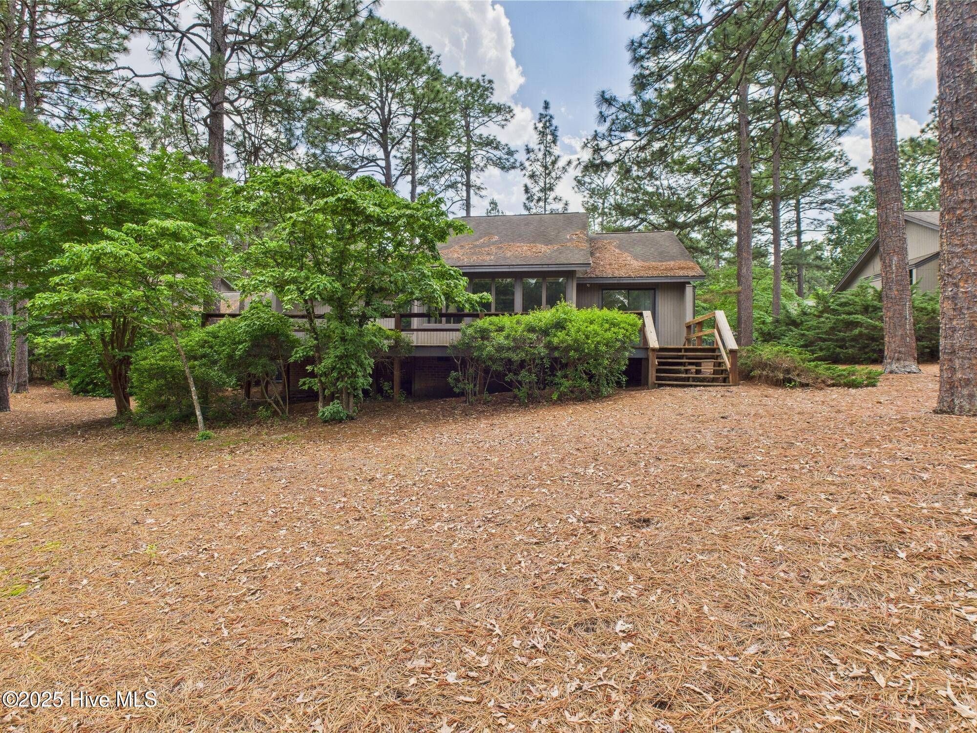 Pinehurst, NC 28374,115 Scott RD