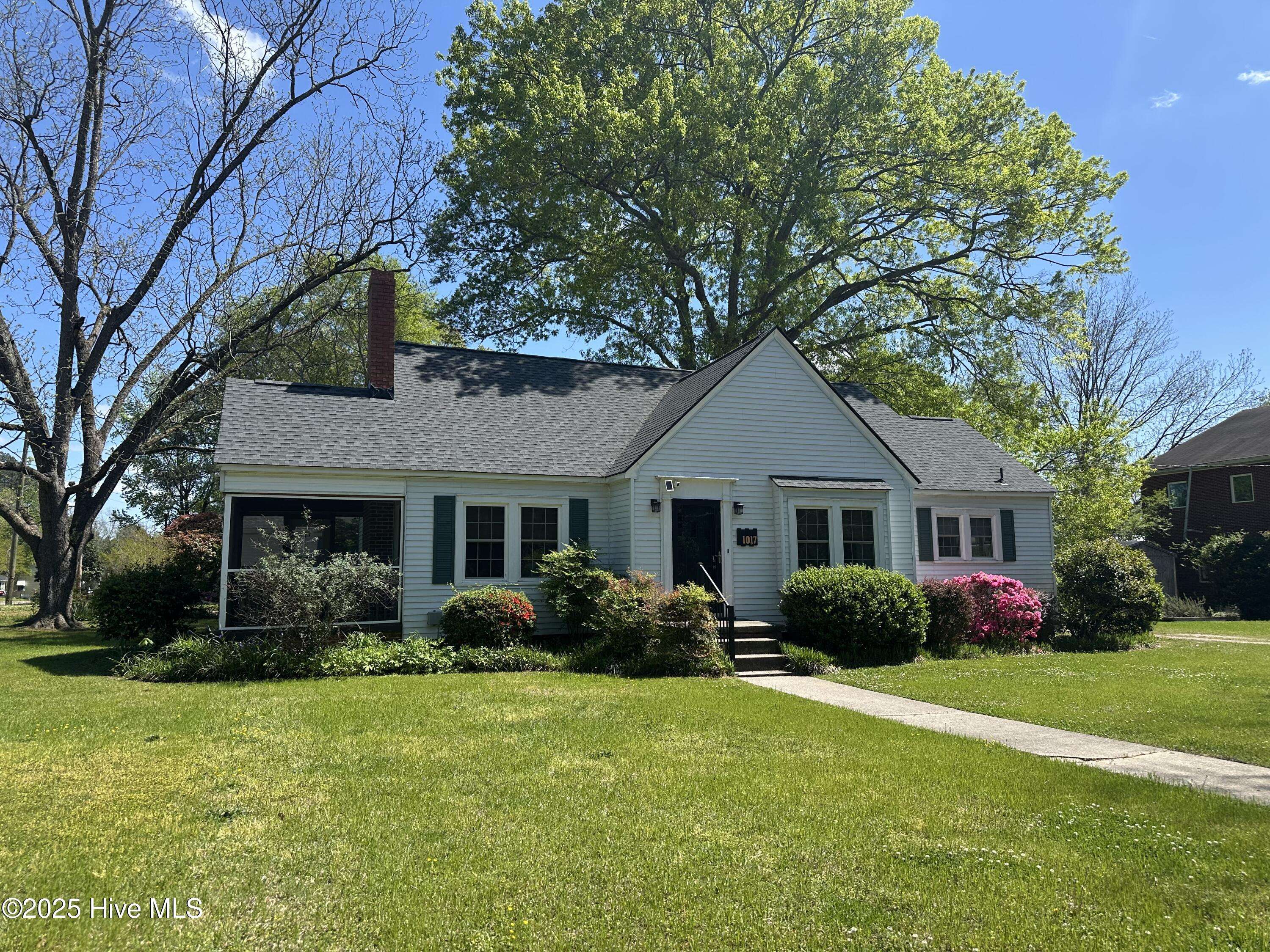 Washington, NC 27889,1017 Nicholson ST