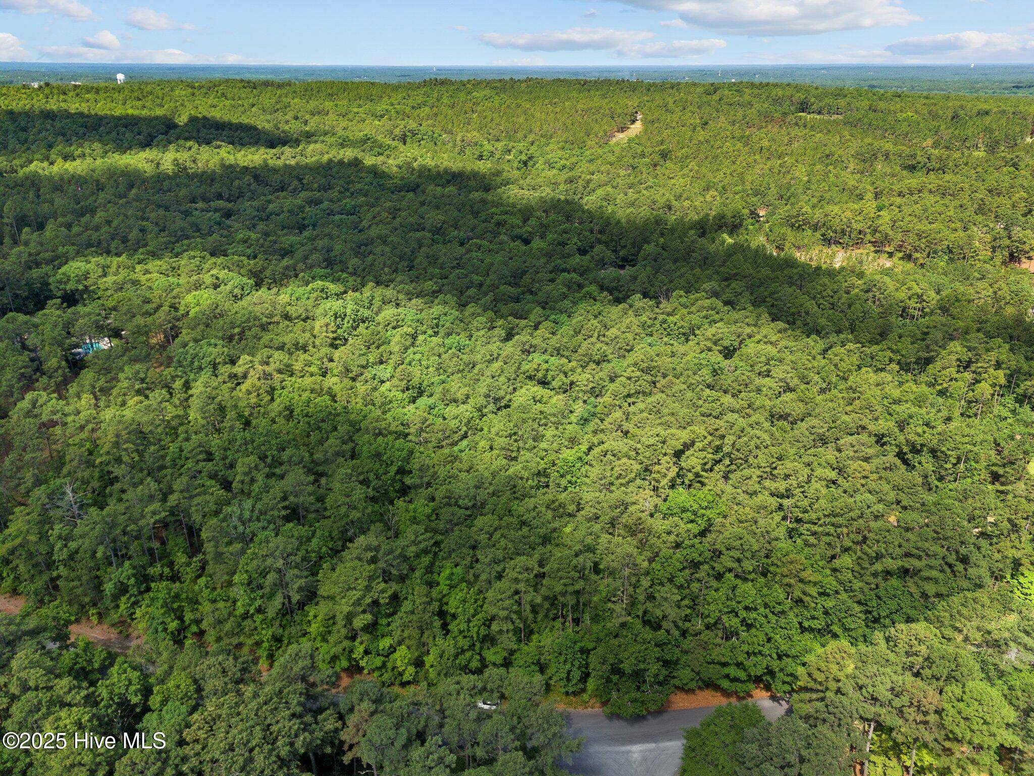 Southern Pines, NC 28387,550 E Hedgelawn WAY