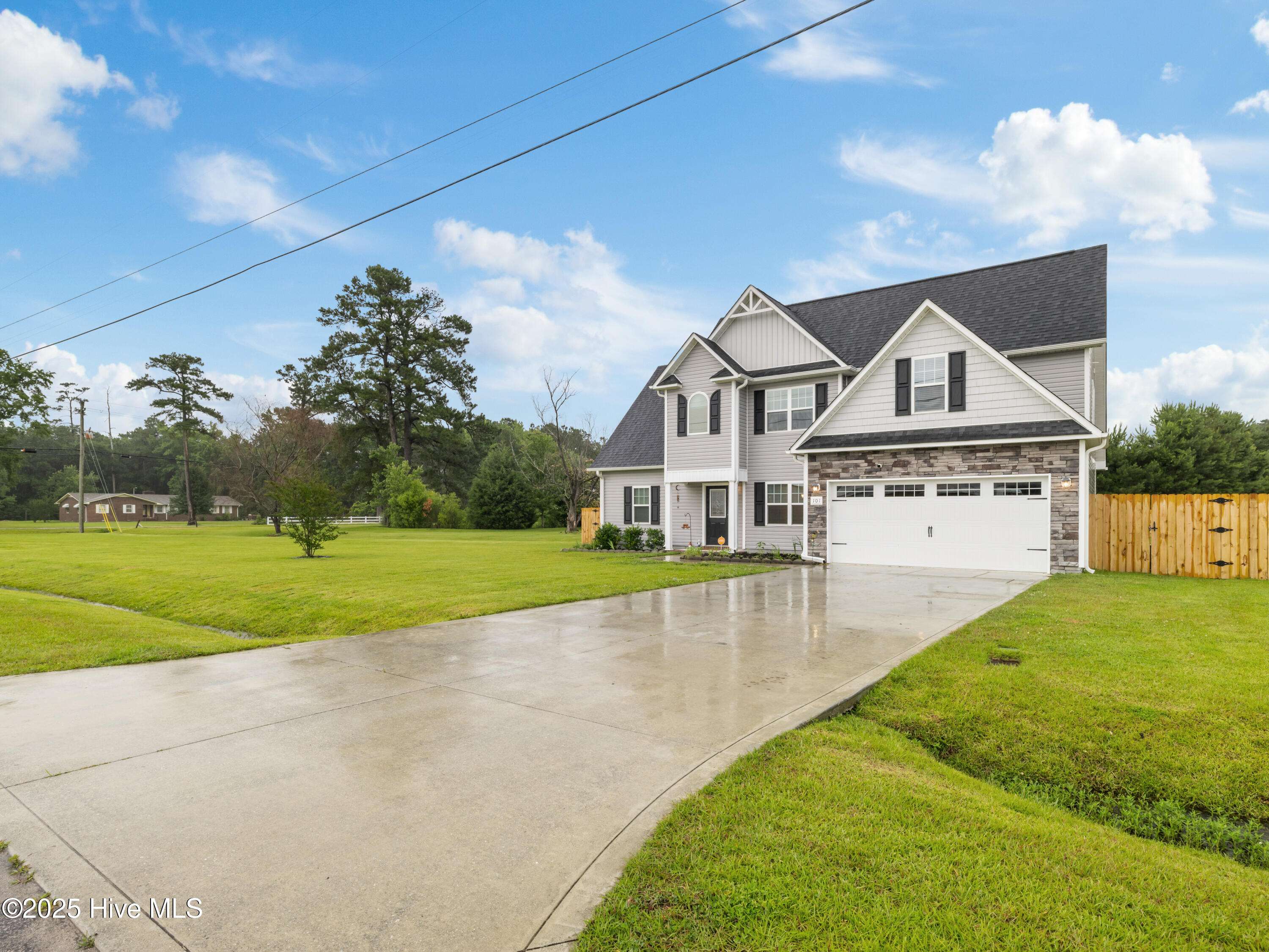 Jacksonville, NC 28546,101 Barnhouse RD