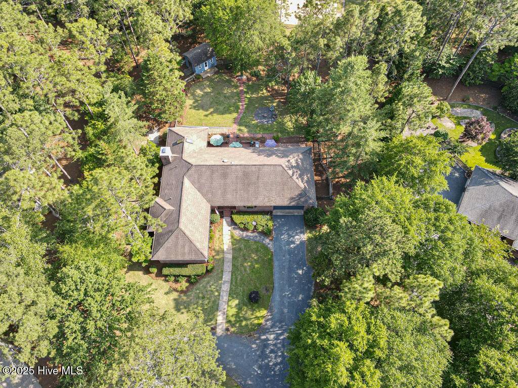 Pinehurst, NC 28374,75 Harlow RD