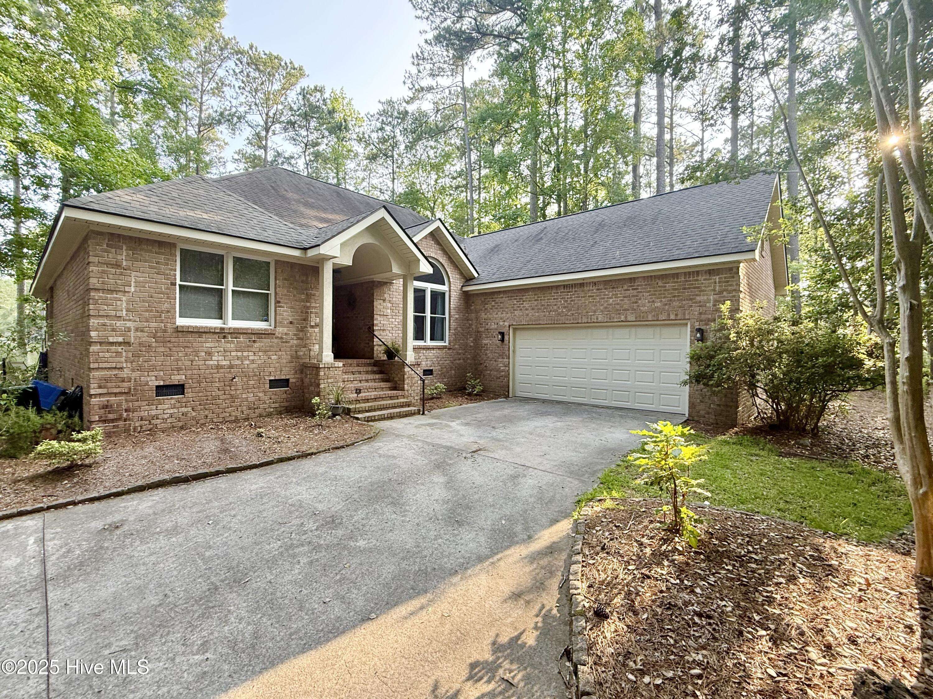 Washington, NC 27889,112 Lakeview LN