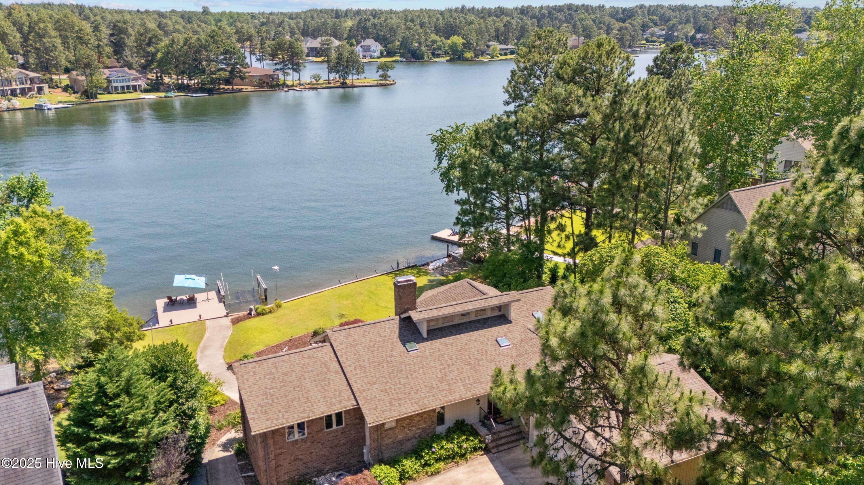West End, NC 27376,467 Longleaf DR