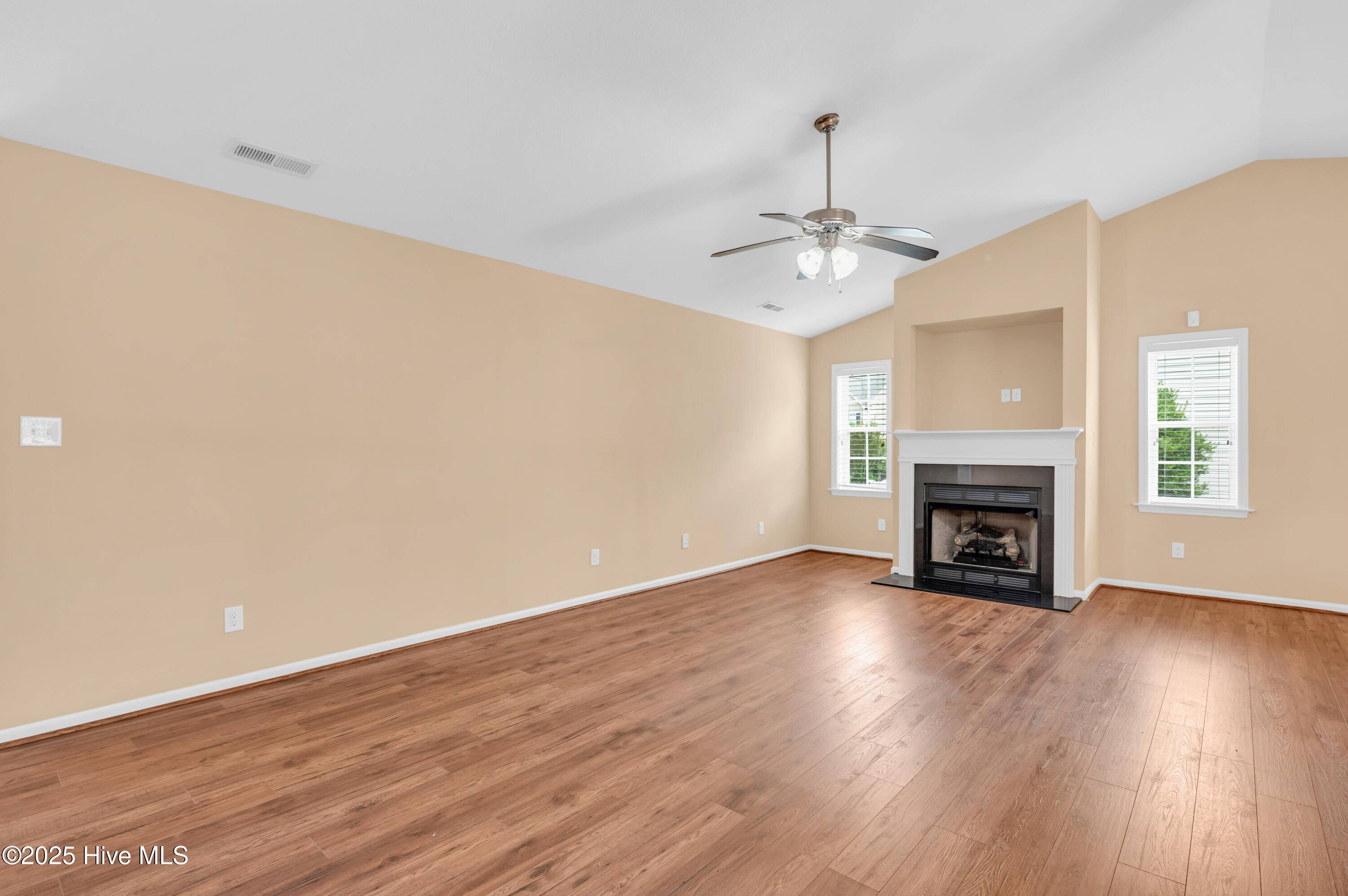 Jacksonville, NC 28540,108 Beaver Creek CT