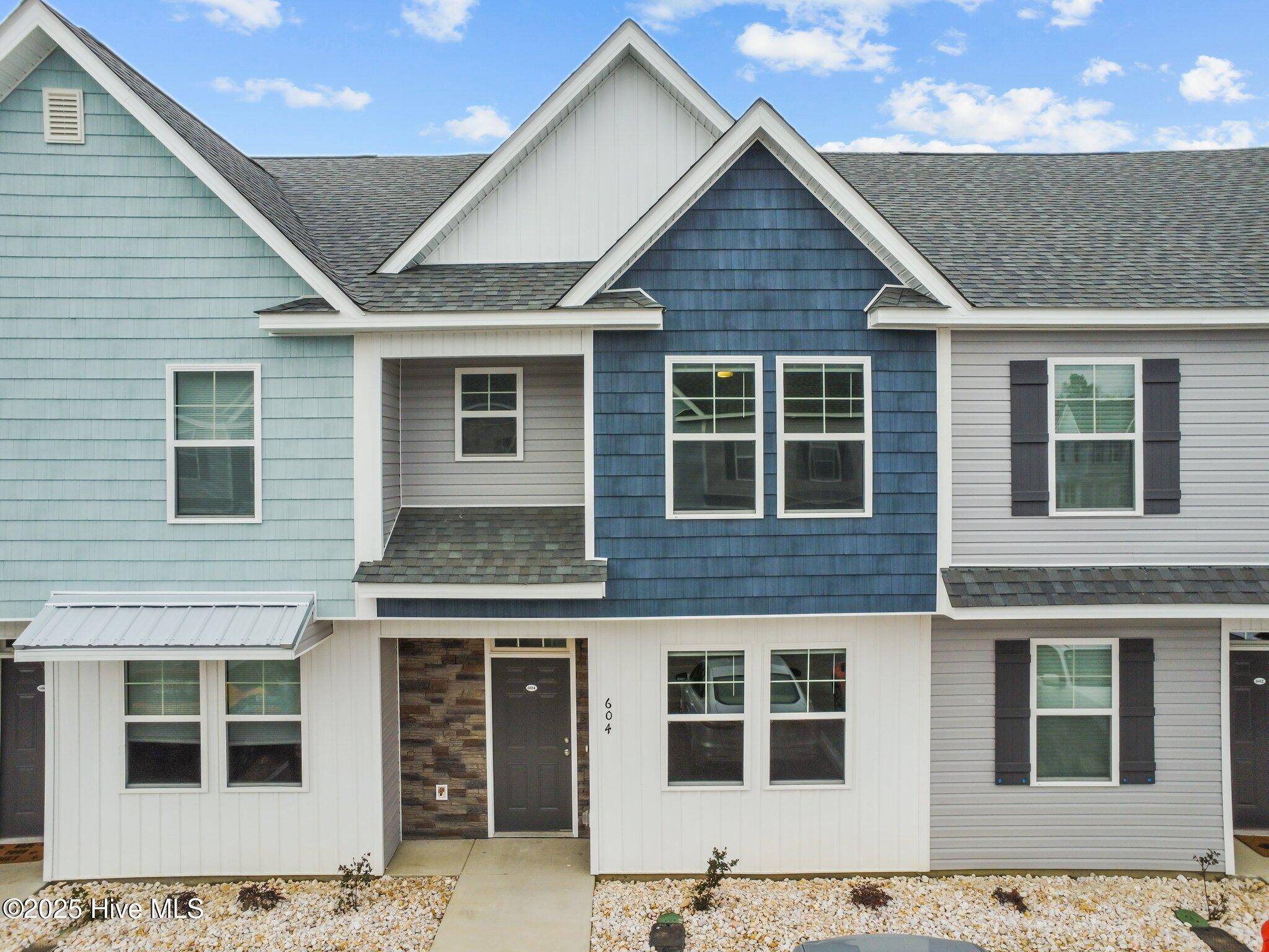 Sneads Ferry, NC 28460,604 Windsurfing LN