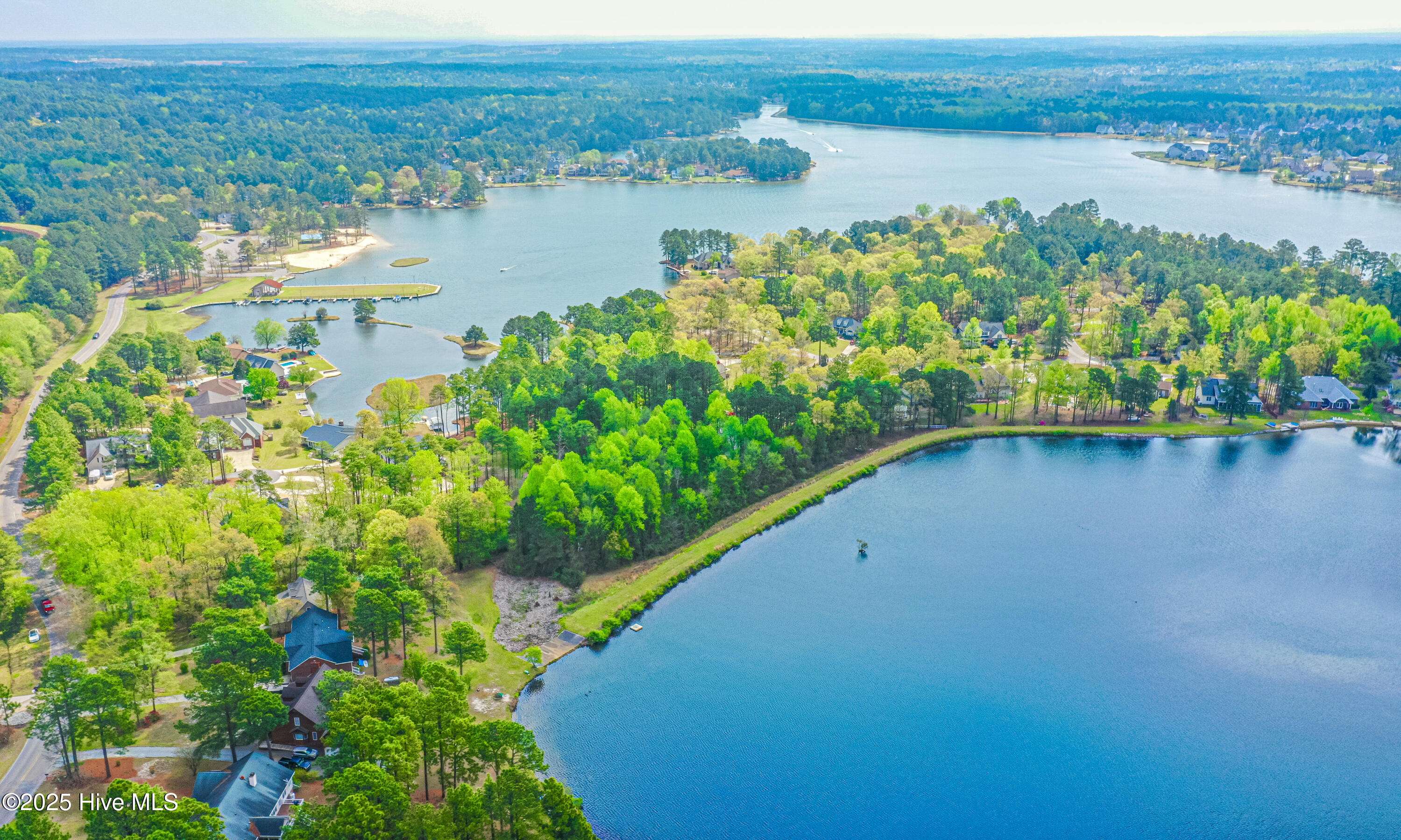 Sanford, NC 27332,516 Carolina WAY