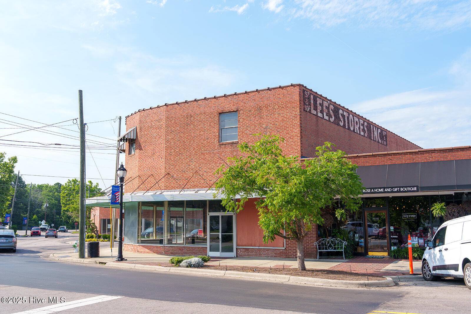 Aberdeen, NC 28315,124 W Main ST