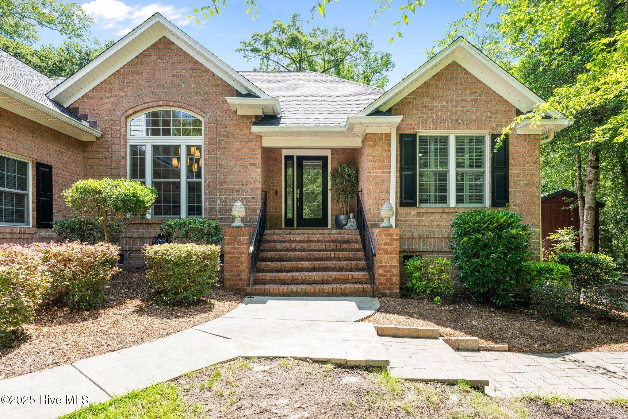 New Bern, NC 28560,118 Tremayne DR