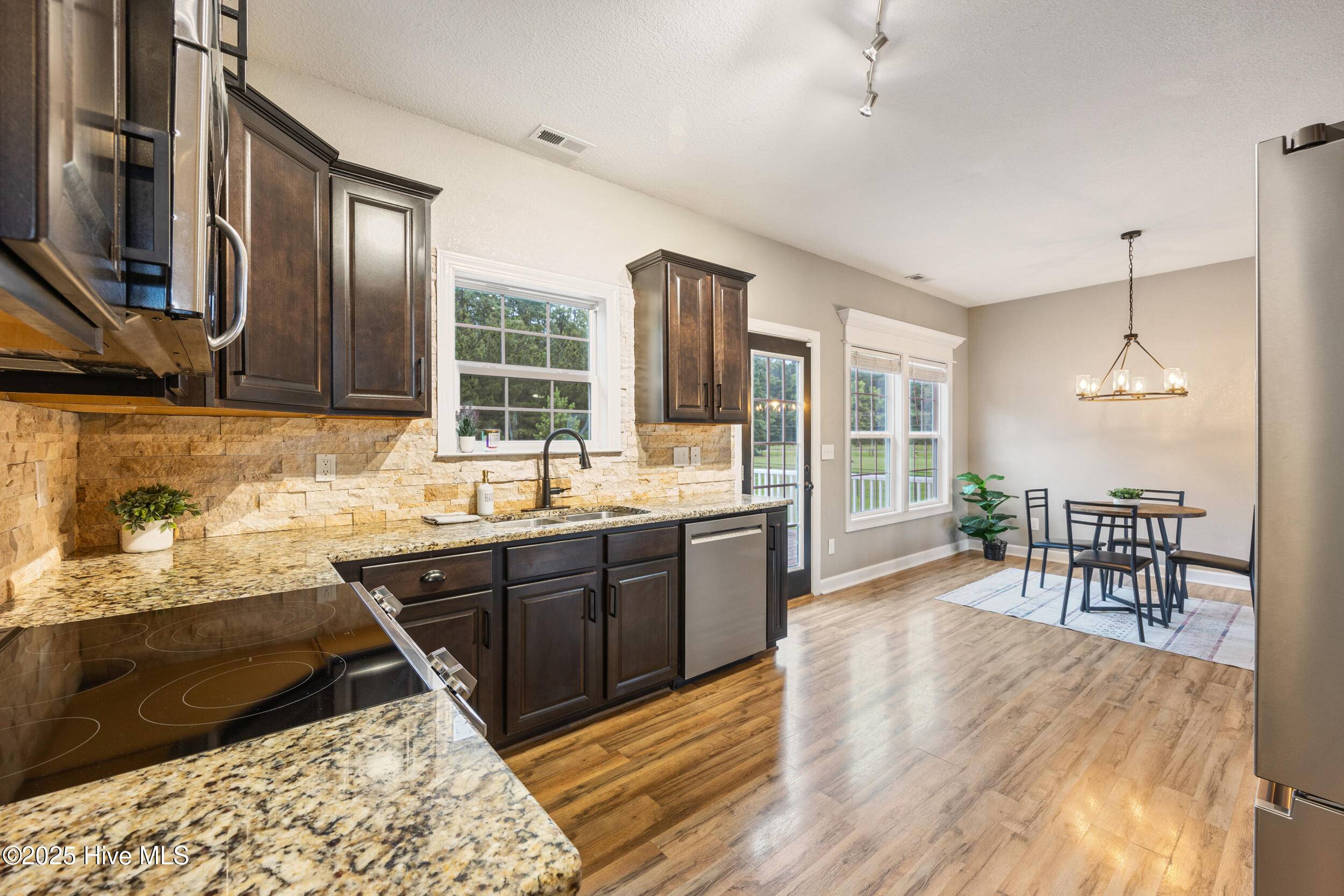 Elizabeth City, NC 27909,114 Tideland DR