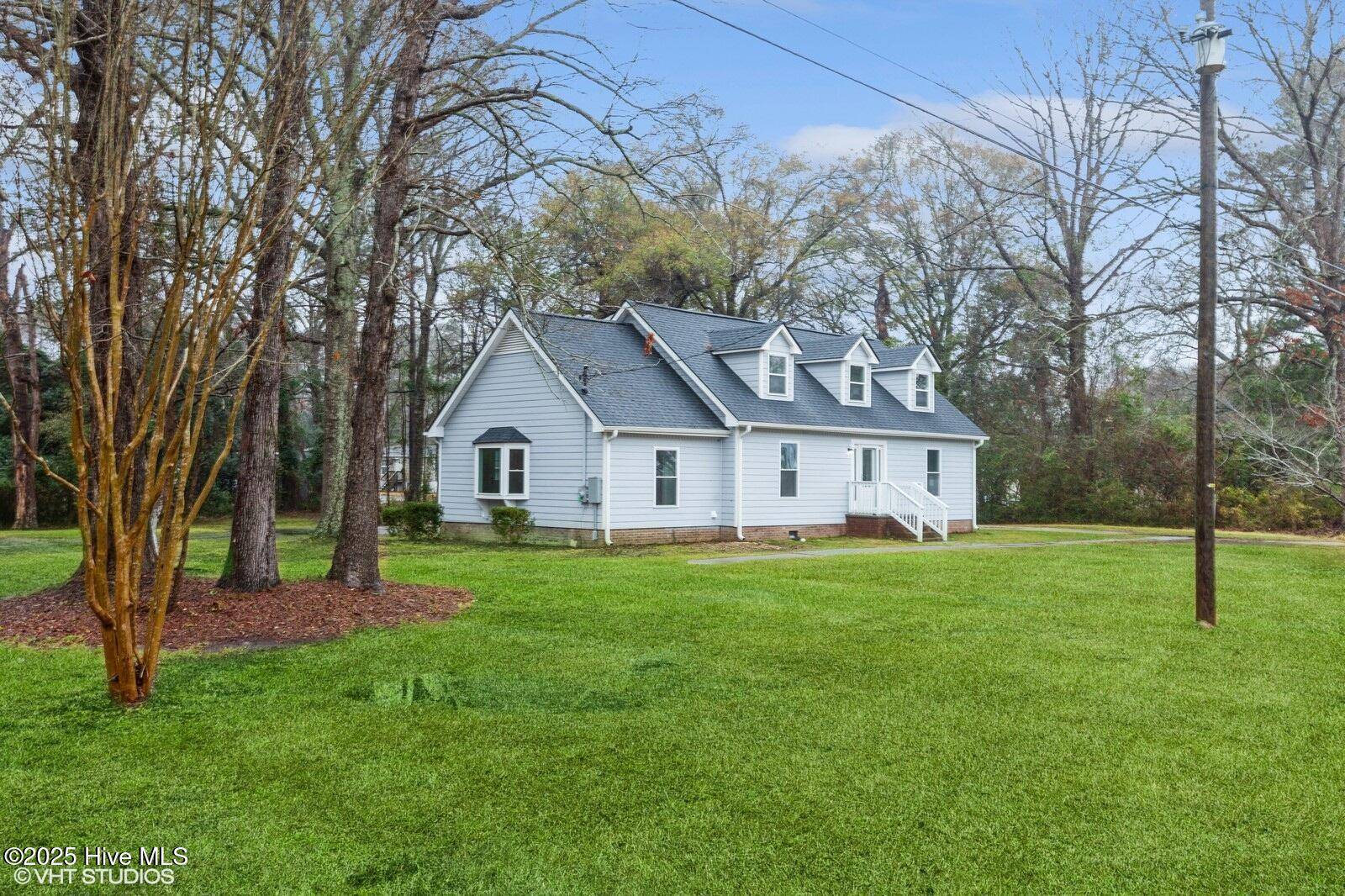 New Bern, NC 28562,535 Washington Post RD