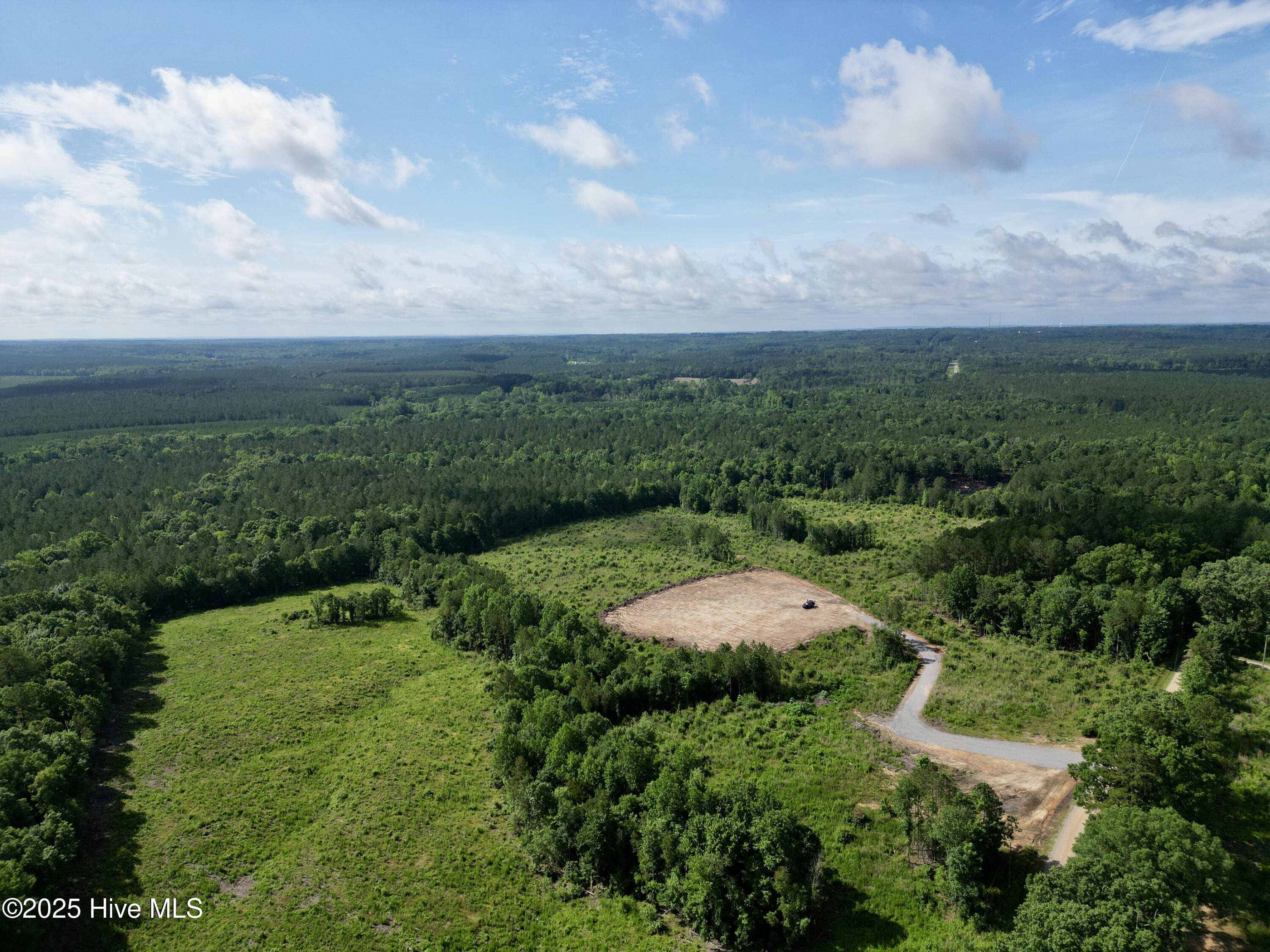 Carthage, NC 28327,282 Cole RD