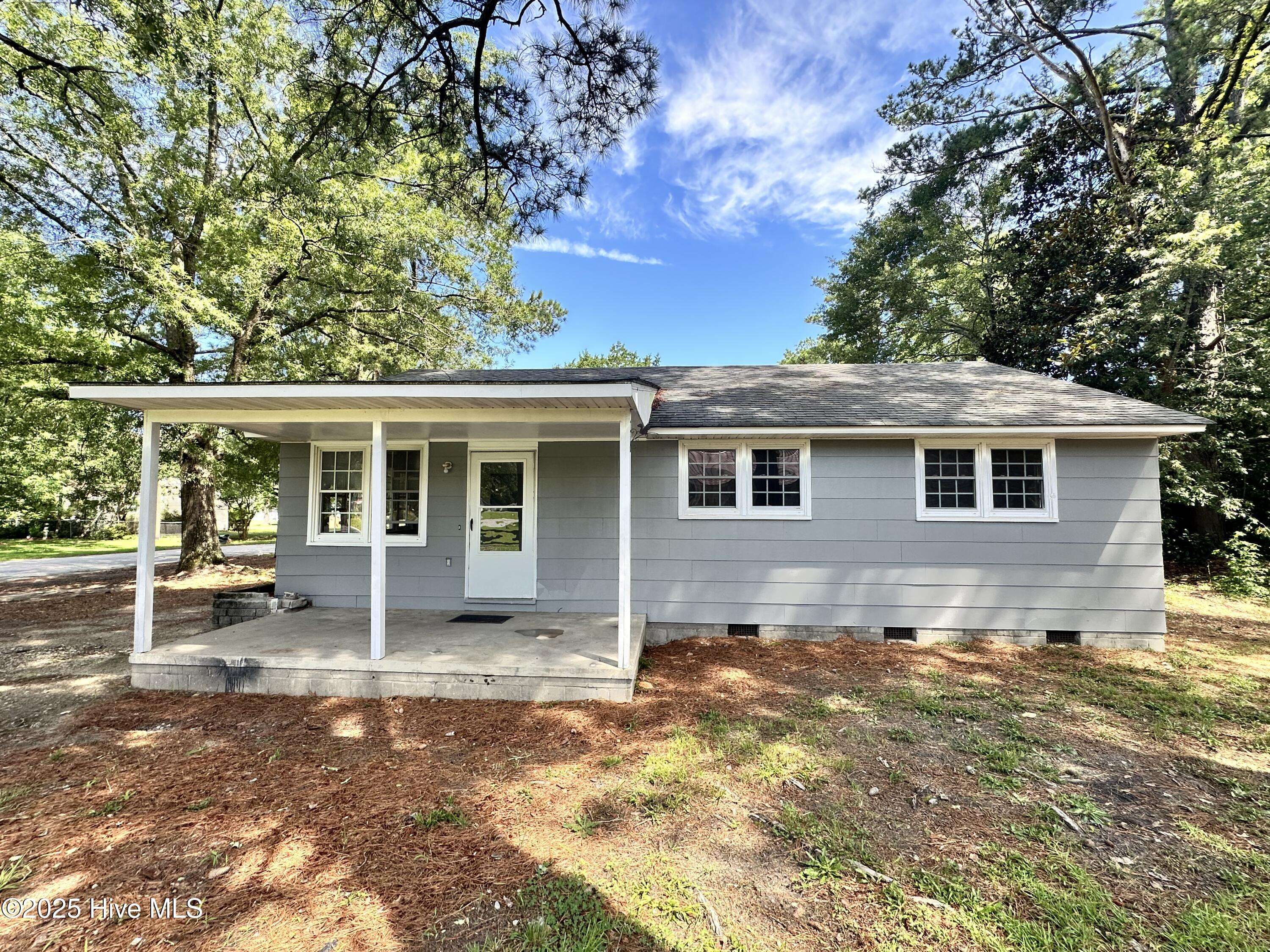 Grifton, NC 28530,523 Charles ST