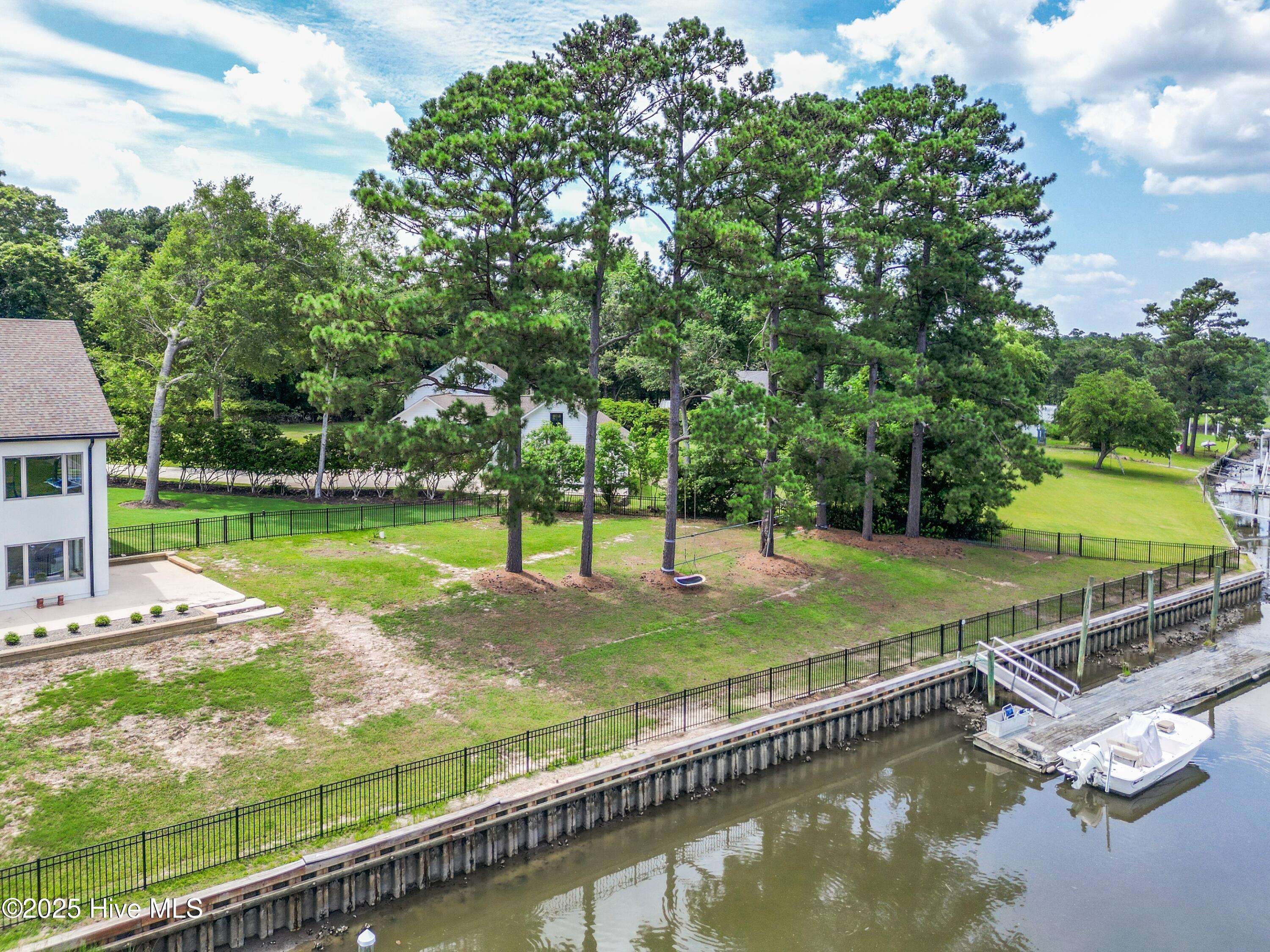 Hampstead, NC 28443,304 Gull RD