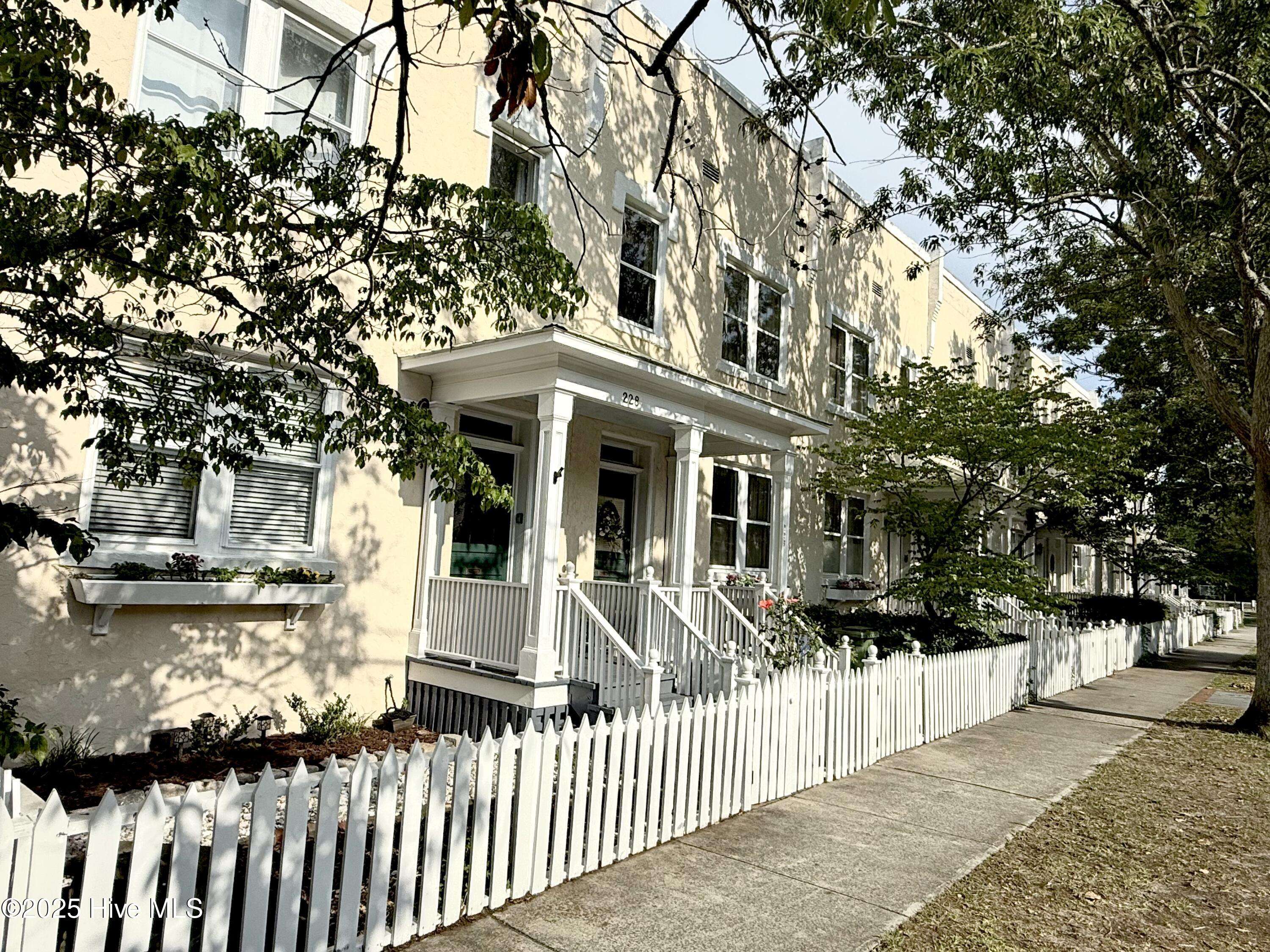 Wilmington, NC 28401,228 Mcrae ST