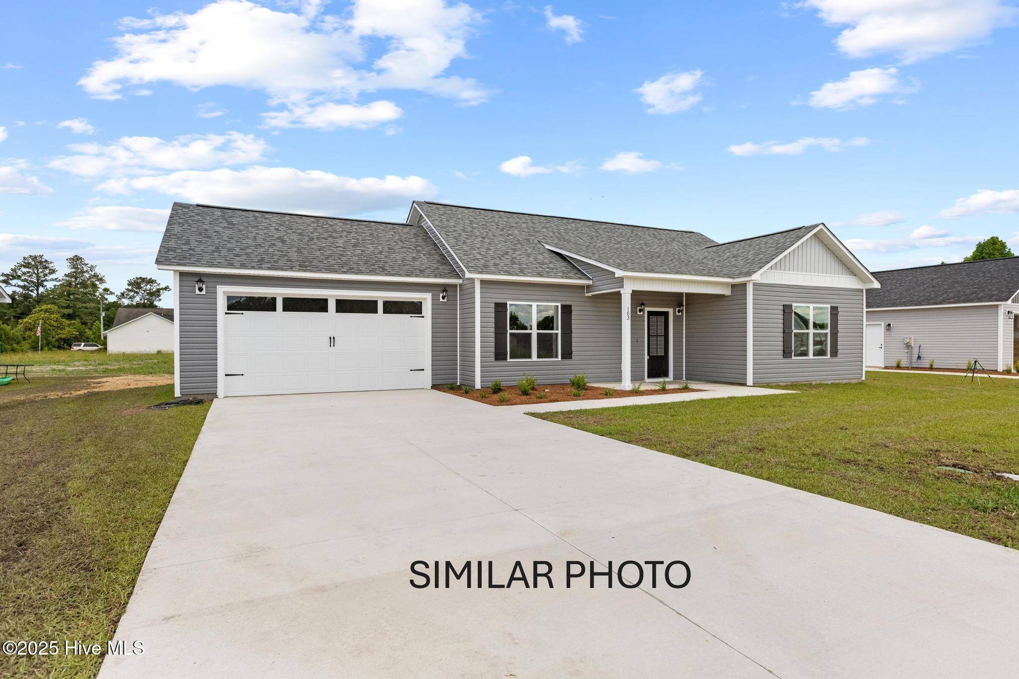 Richlands, NC 28574,414 Wade DR