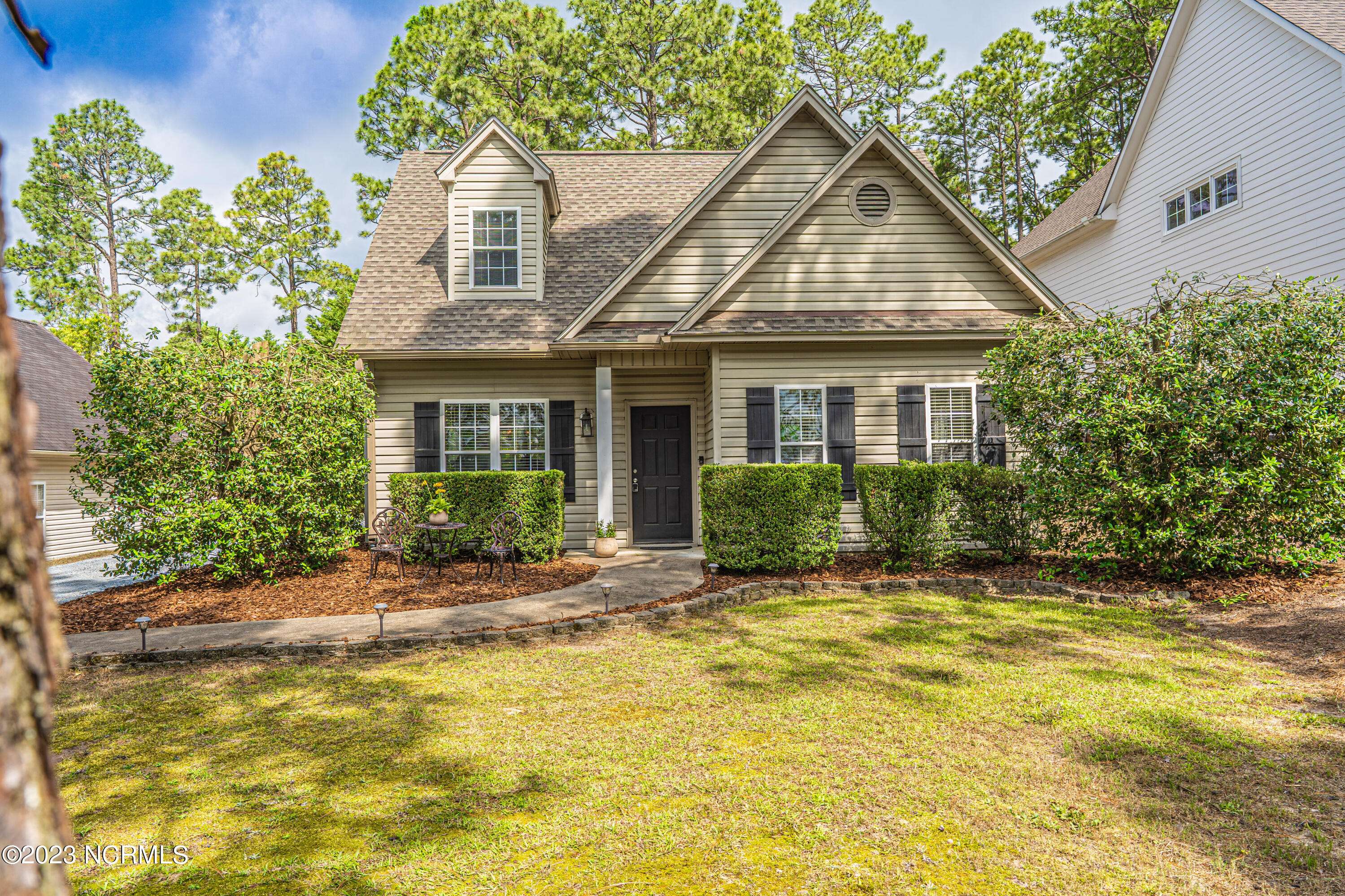 Southern Pines, NC 28387,500 Sheldon RD
